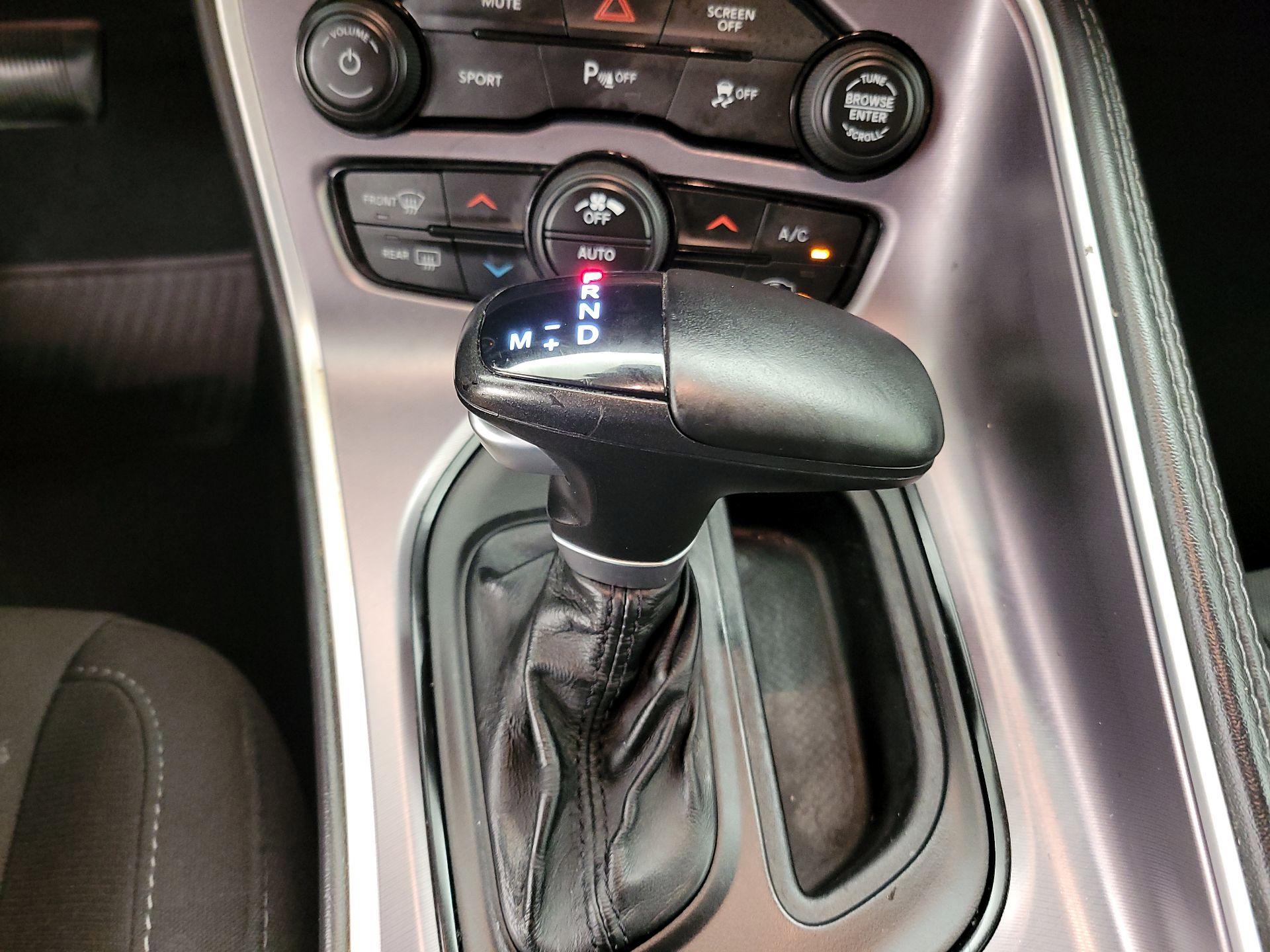 Thumbnail: 2019 Dodge Challenger - 17