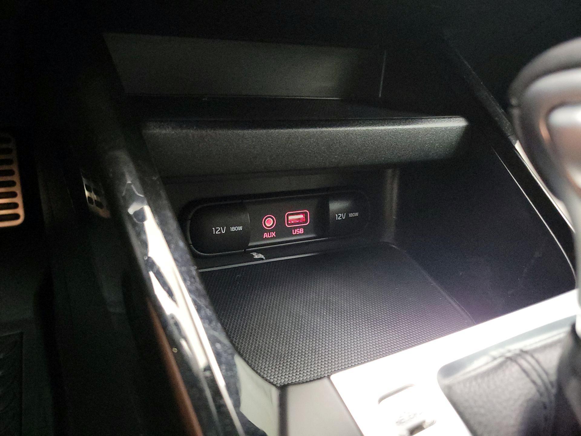 Thumbnail: 2020 Kia Forte - 18