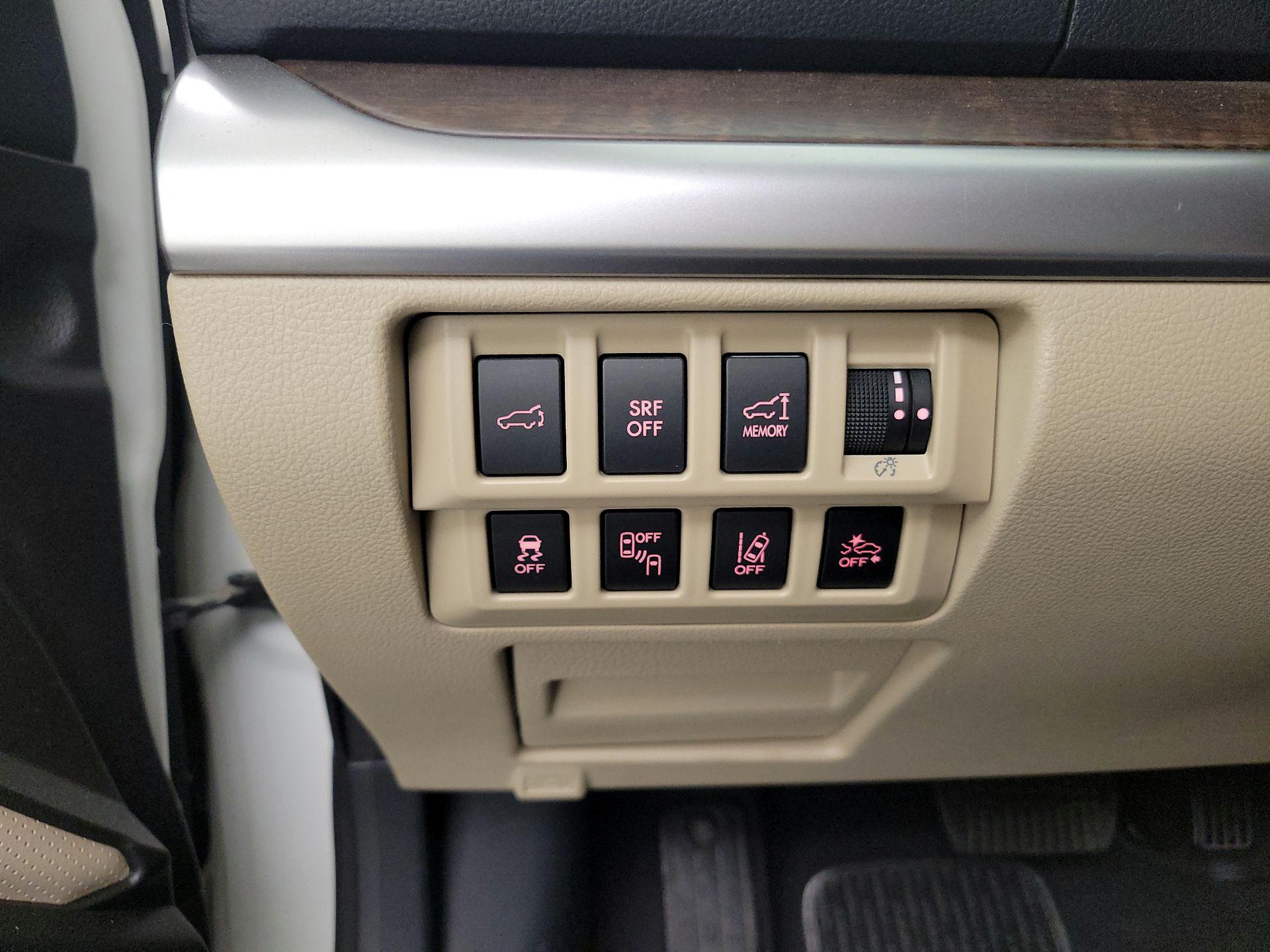 Thumbnail: 2017 Subaru Outback - 13