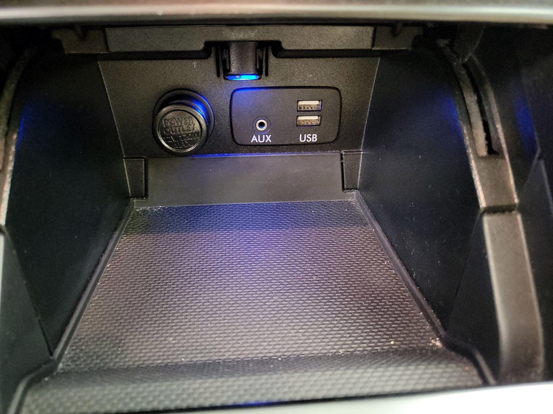 Thumbnail: 2017 Subaru Outback - 18