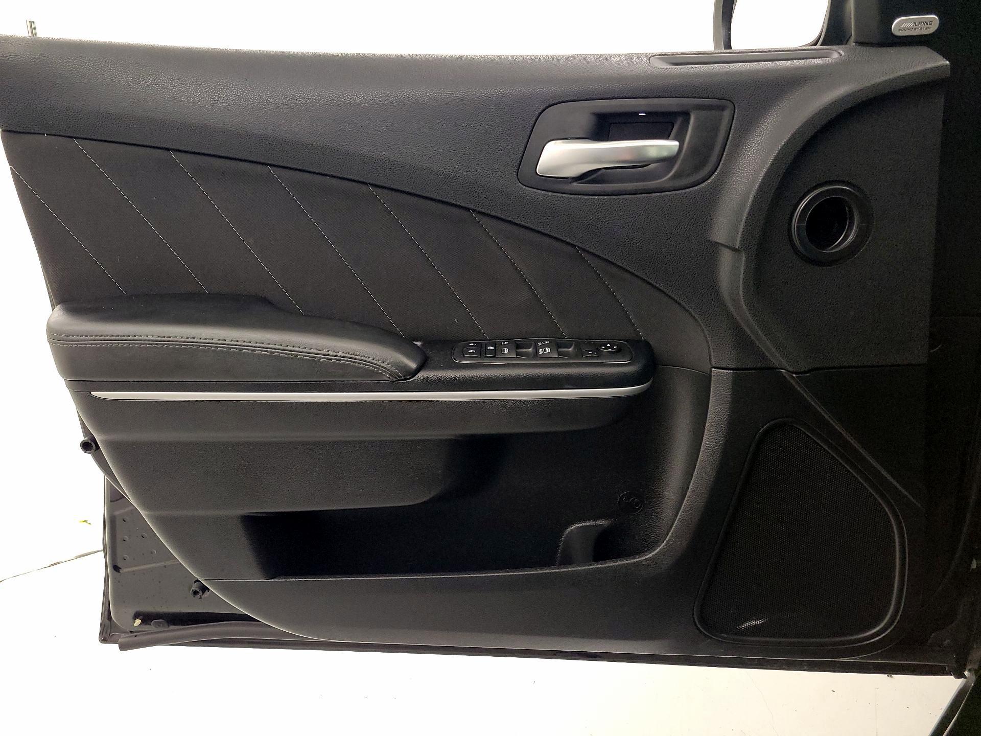 Thumbnail: 2020 Dodge Charger - 12