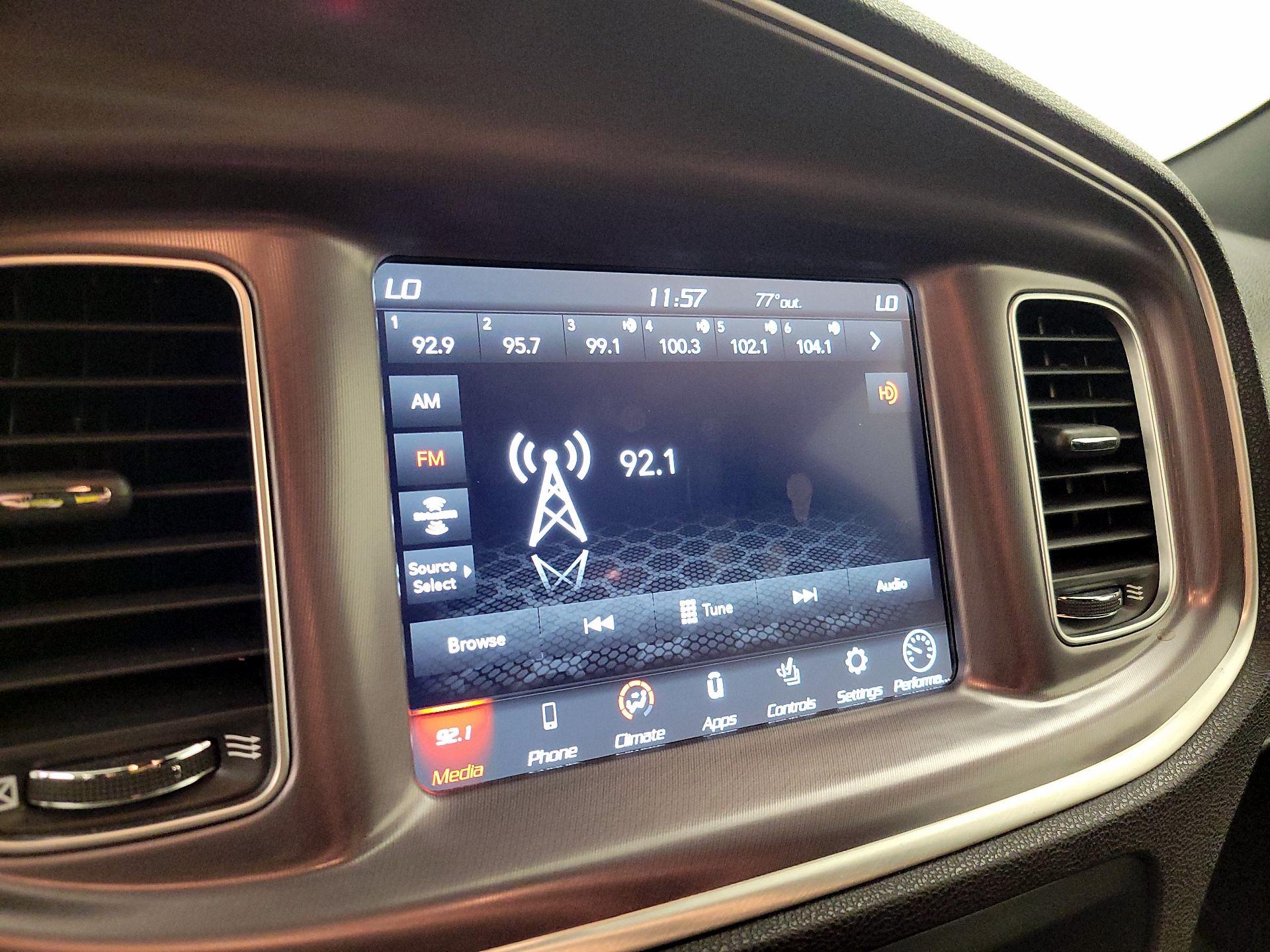 Thumbnail: 2020 Dodge Charger - 15