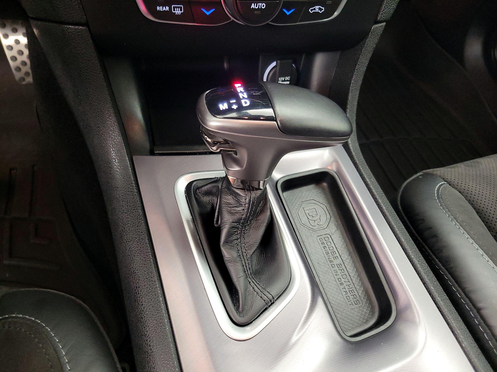 Thumbnail: 2020 Dodge Charger - 17