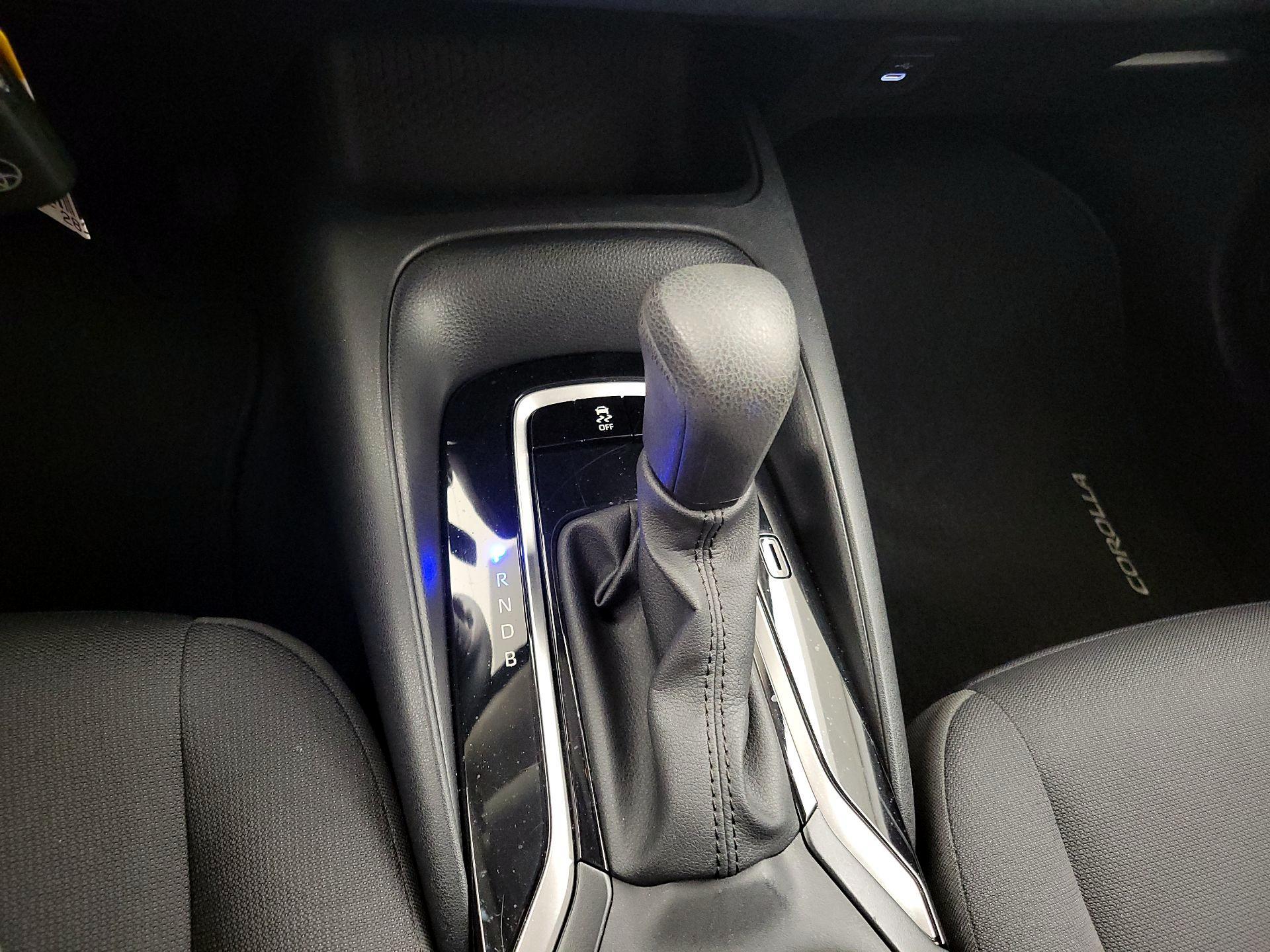 Thumbnail: 2023 Toyota Corolla - 17