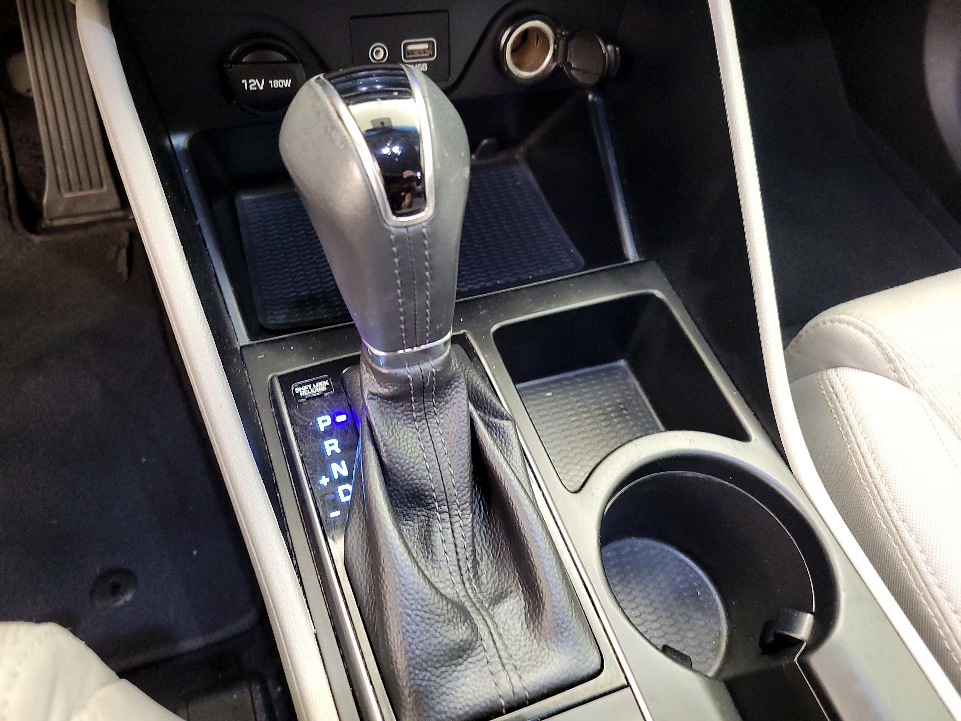 Thumbnail: 2018 Hyundai Tucson - 17