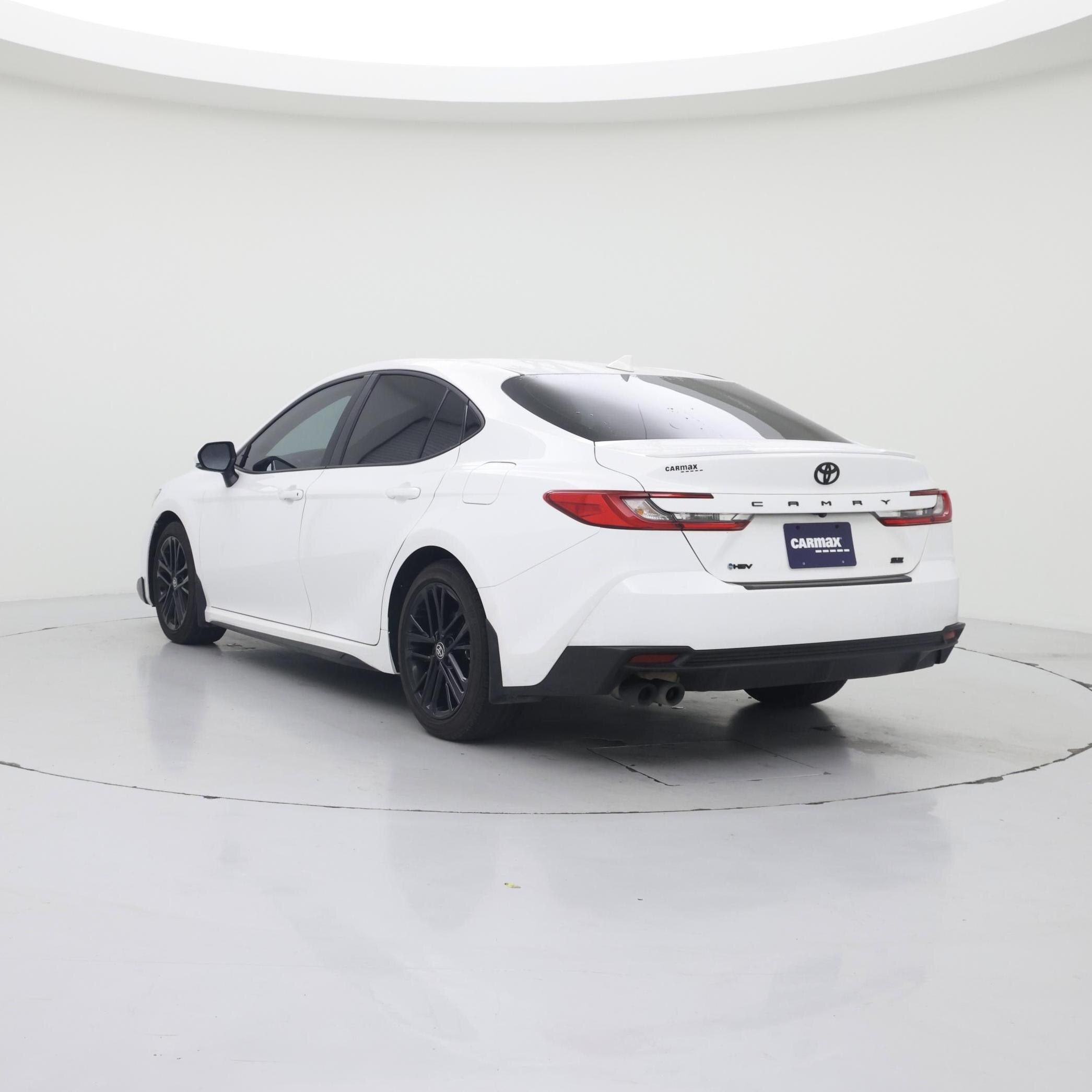 Thumbnail: 2025 Toyota Camry - 2