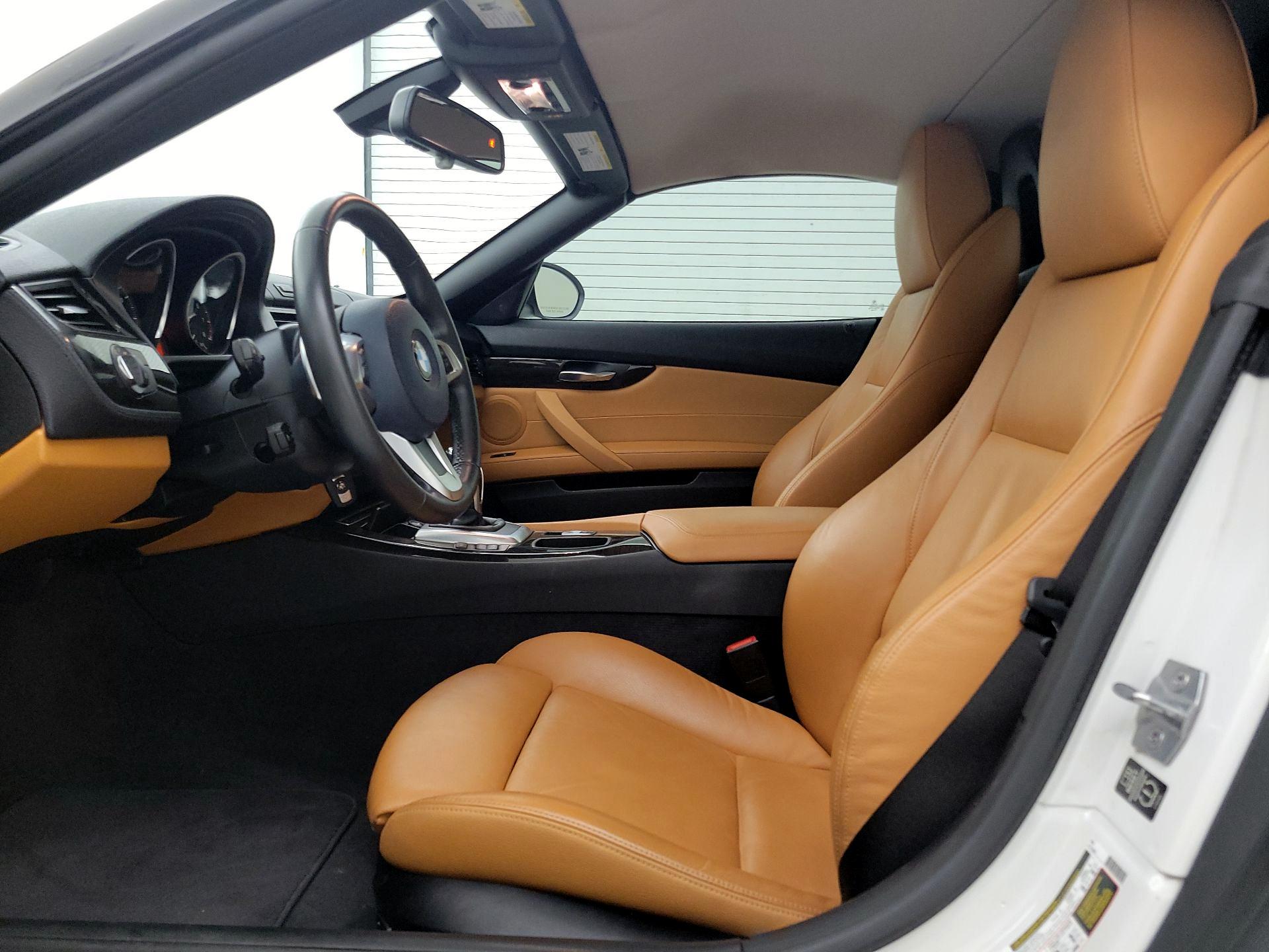 Thumbnail: 2014 BMW Z4 - 11