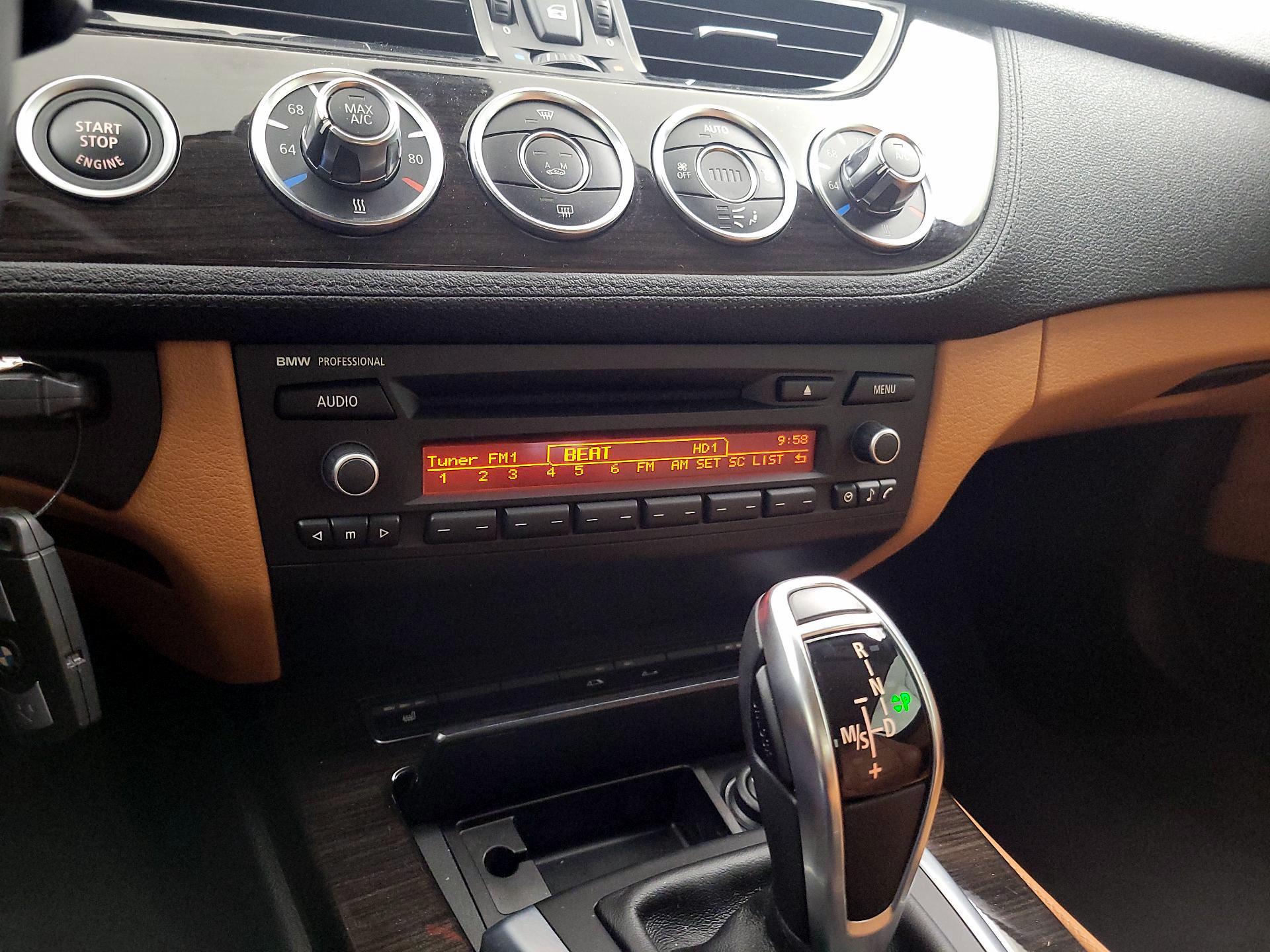 Thumbnail: 2014 BMW Z4 - 14