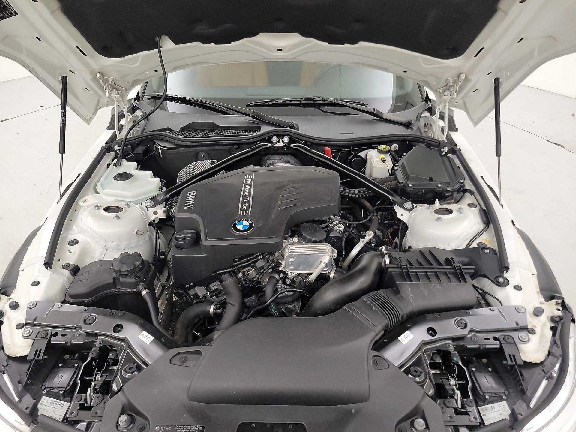 Thumbnail: 2014 BMW Z4 - 19