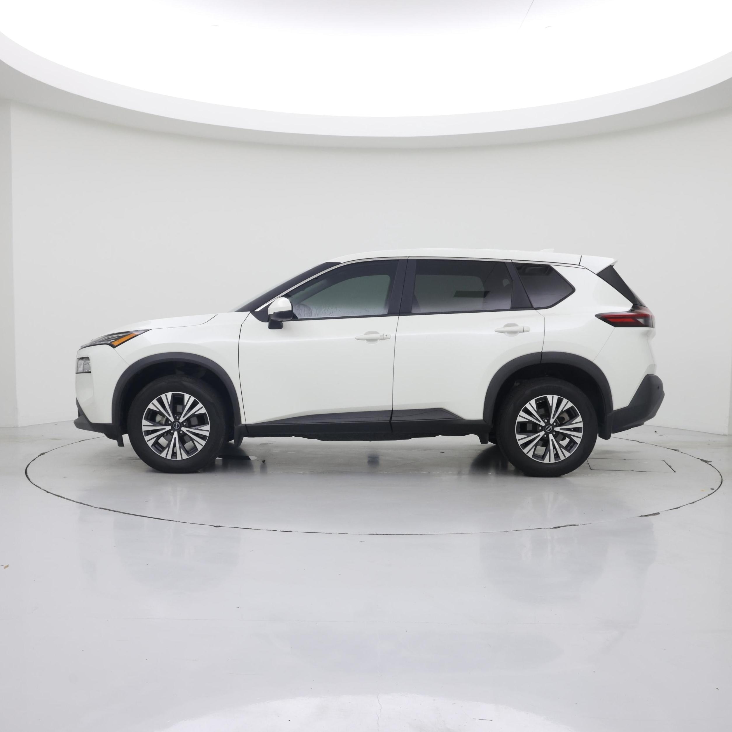 Thumbnail: 2023 Nissan Rogue - 3