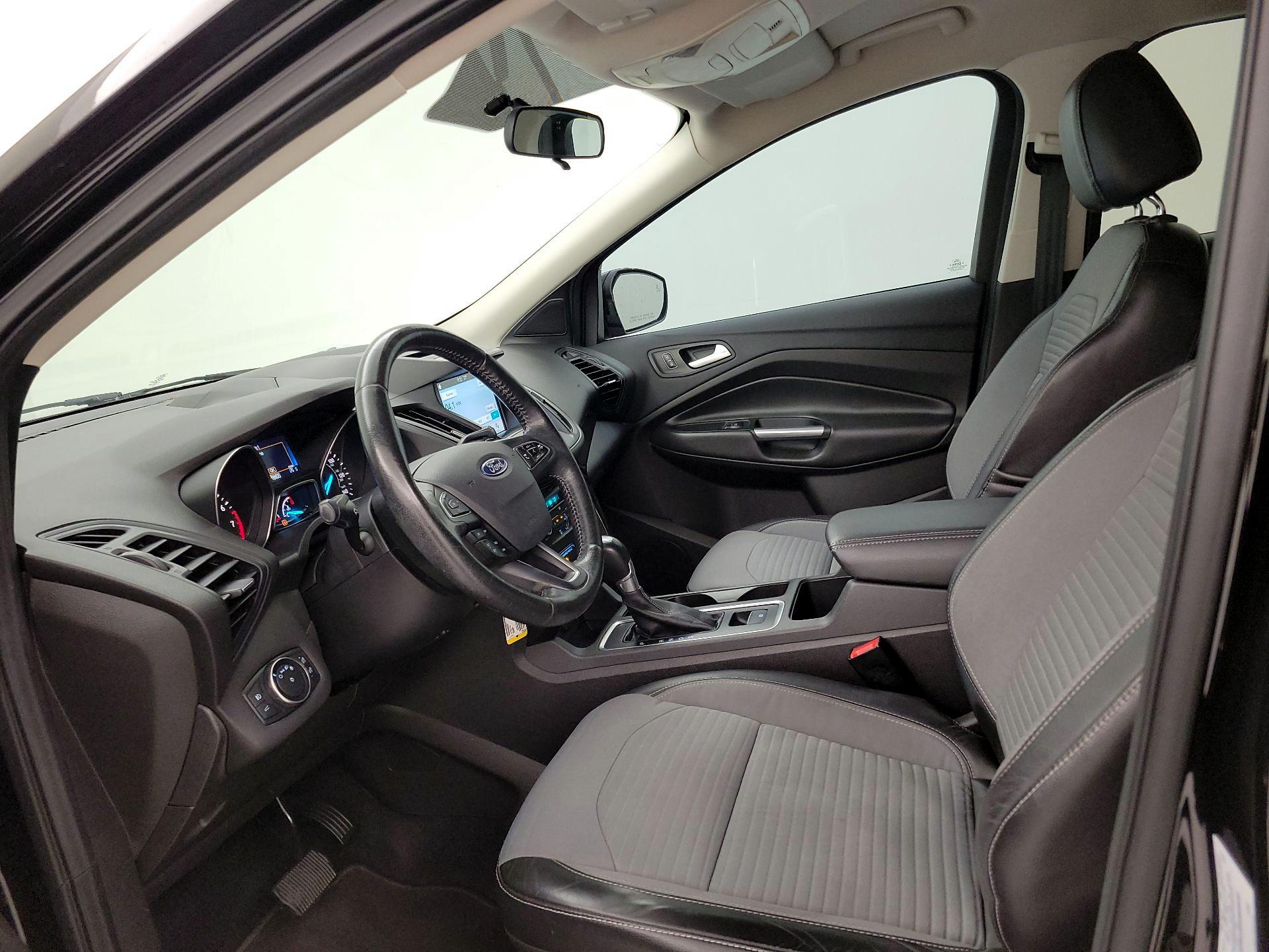 Thumbnail: 2017 Ford Escape - 11