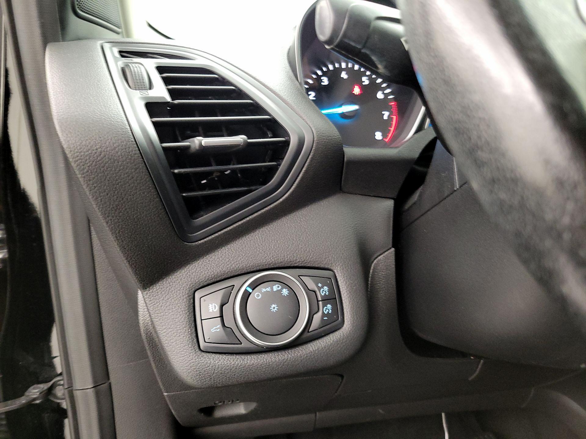 Thumbnail: 2017 Ford Escape - 13