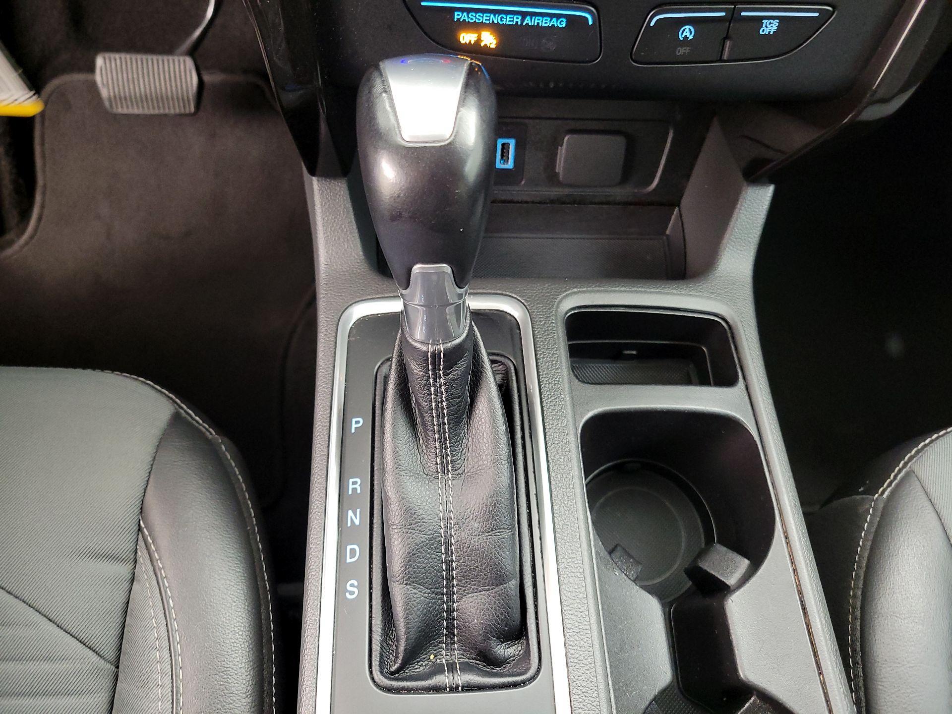 Thumbnail: 2017 Ford Escape - 17