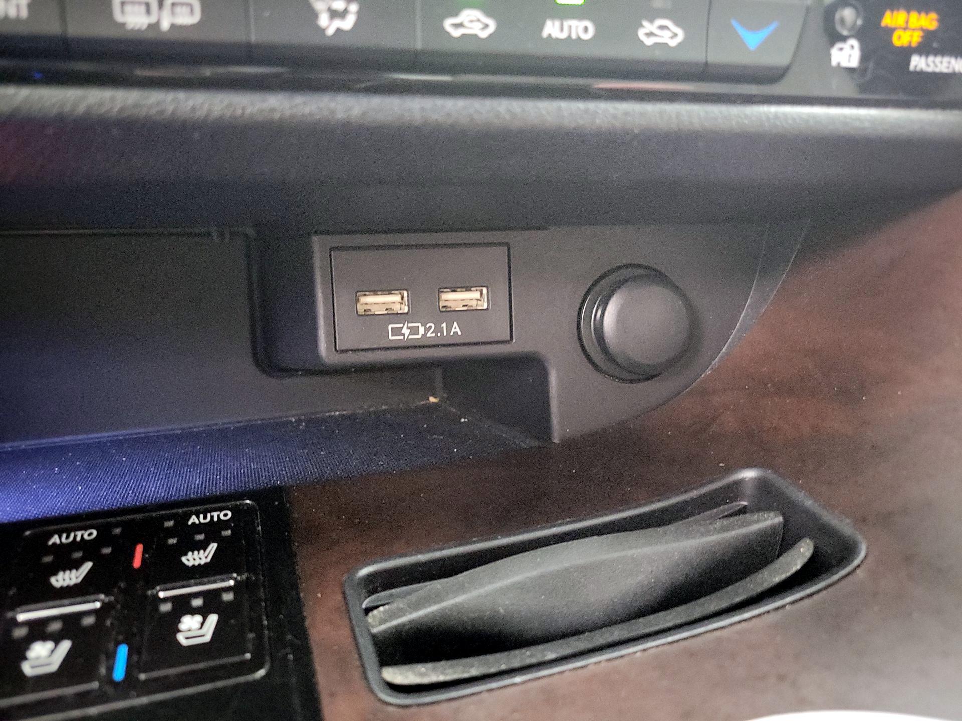 Thumbnail: 2020 Lexus RX - 19