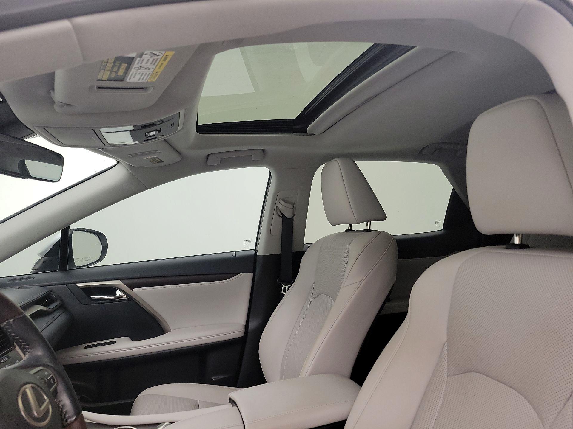 Thumbnail: 2020 Lexus RX - 20