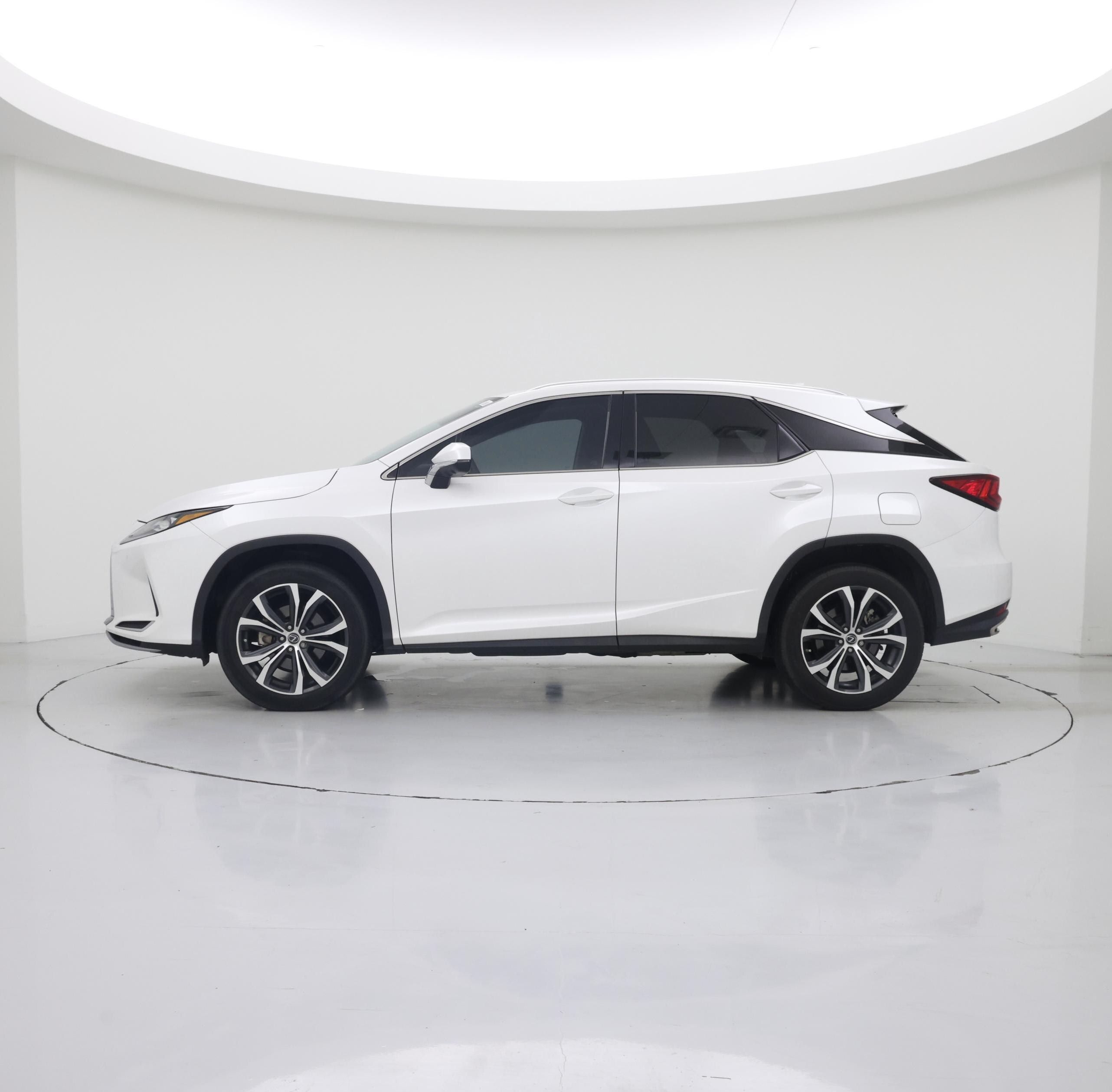 Thumbnail: 2020 Lexus RX - 3