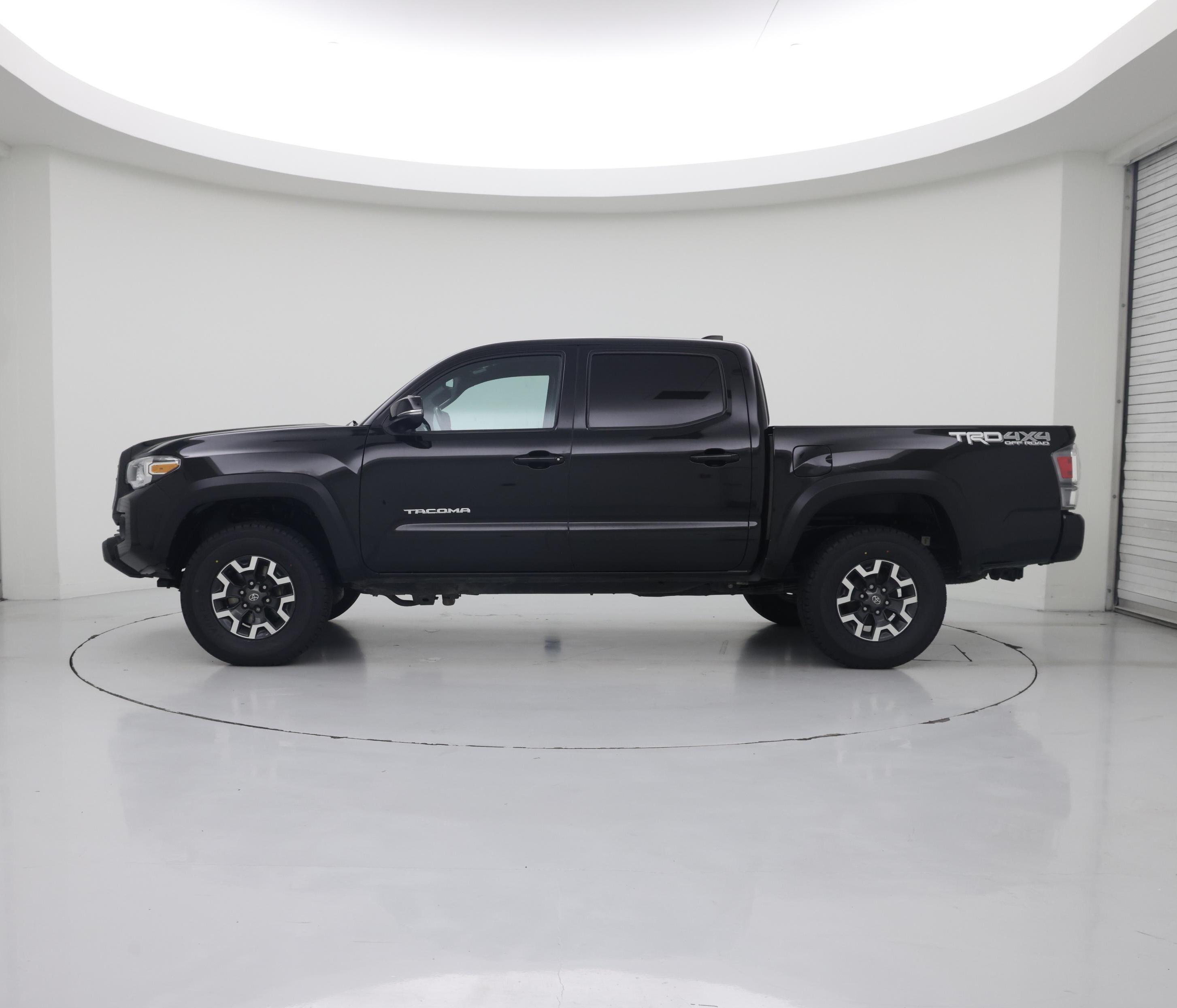Thumbnail: 2023 Toyota Tacoma - 3