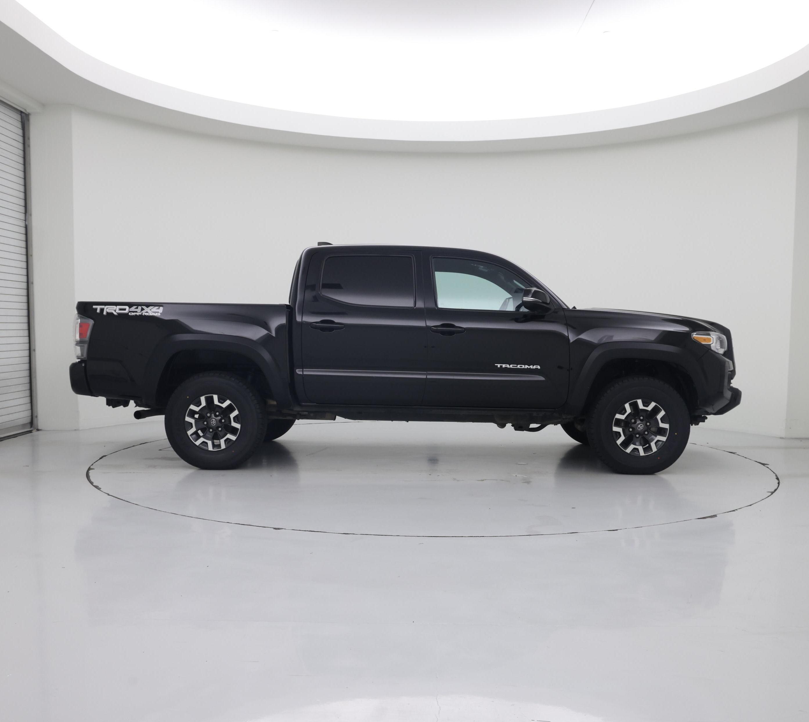 Thumbnail: 2023 Toyota Tacoma - 7