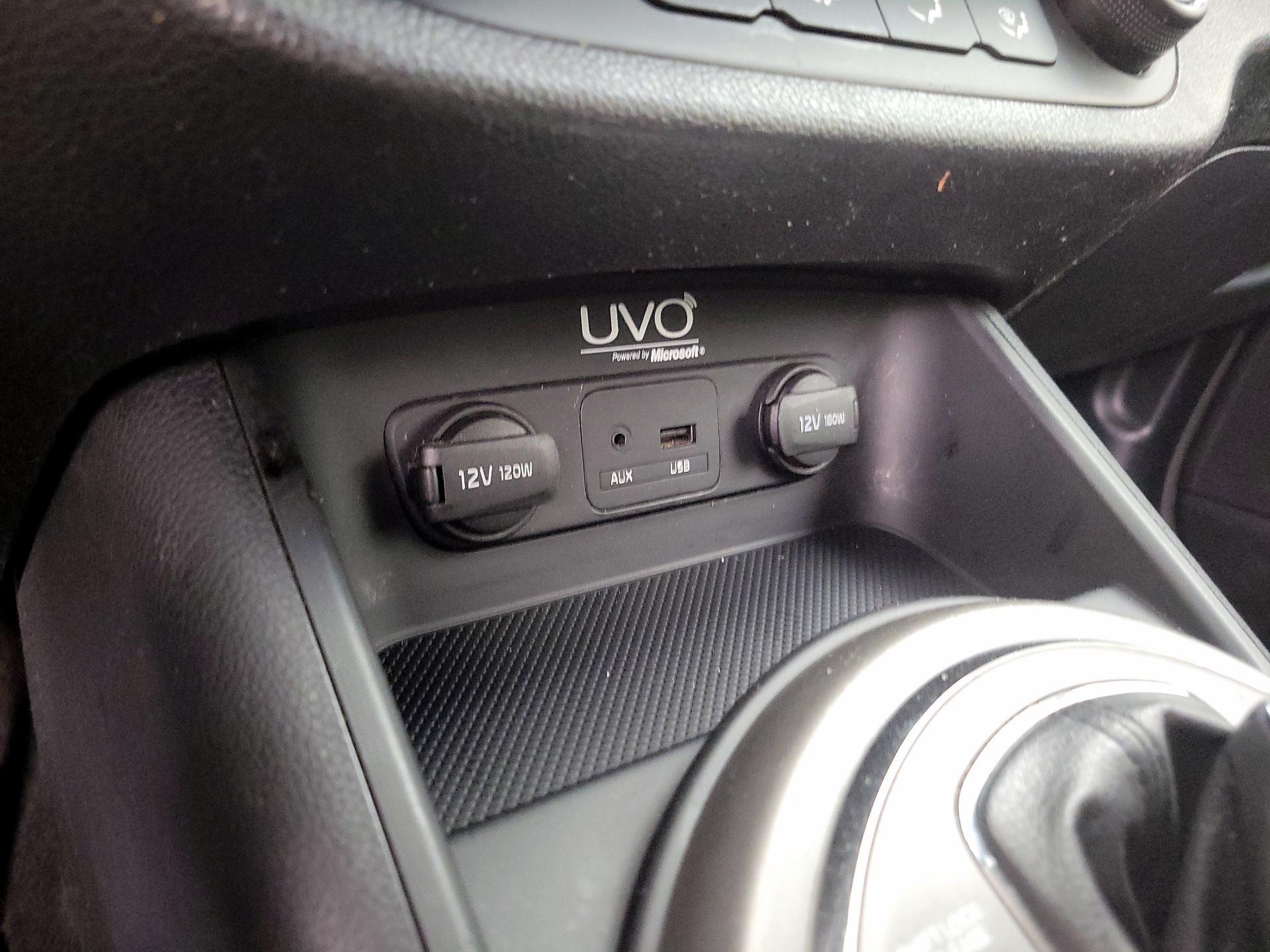 Thumbnail: 2014 Kia Sportage - 18