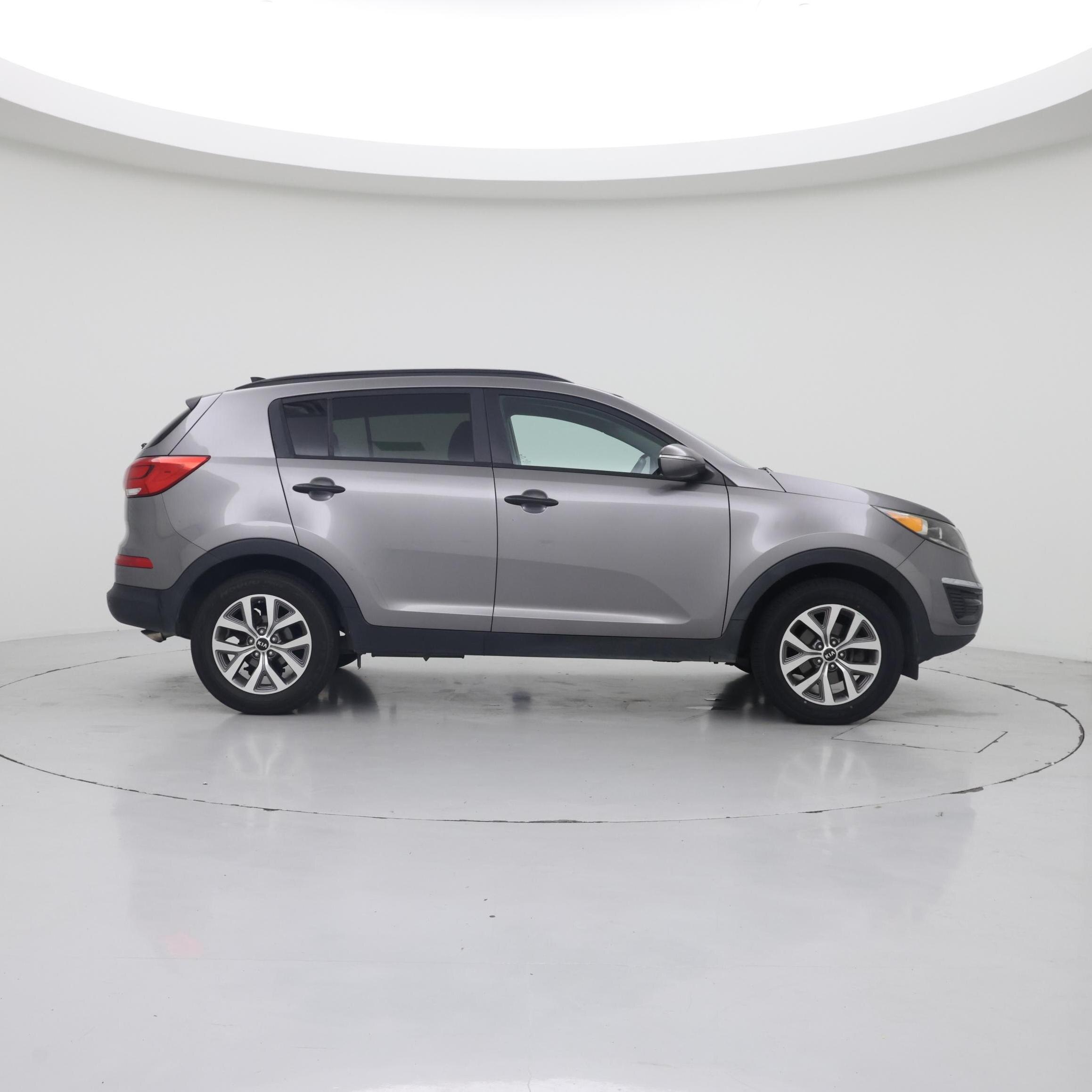 Thumbnail: 2014 Kia Sportage - 7