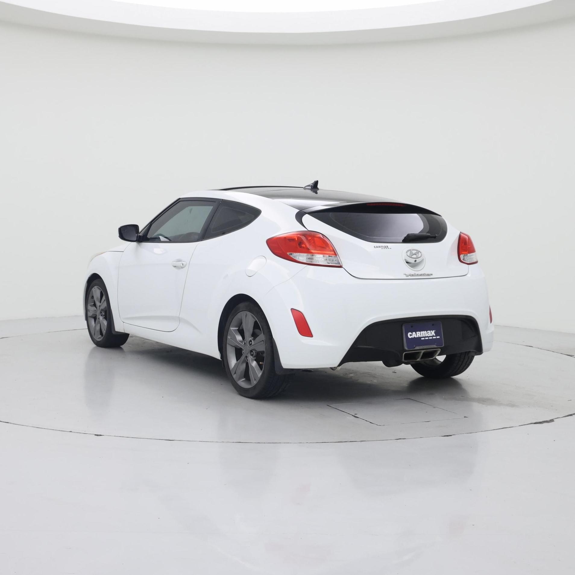 Thumbnail: 2016 Hyundai Veloster - 2