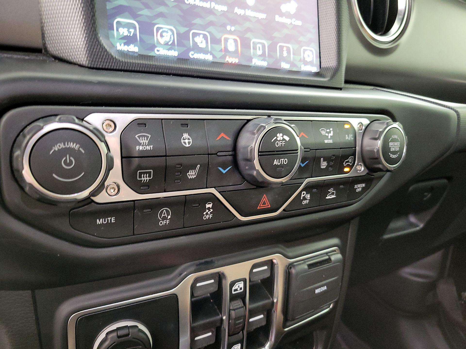 Thumbnail: 2021 Jeep Wrangler - 17