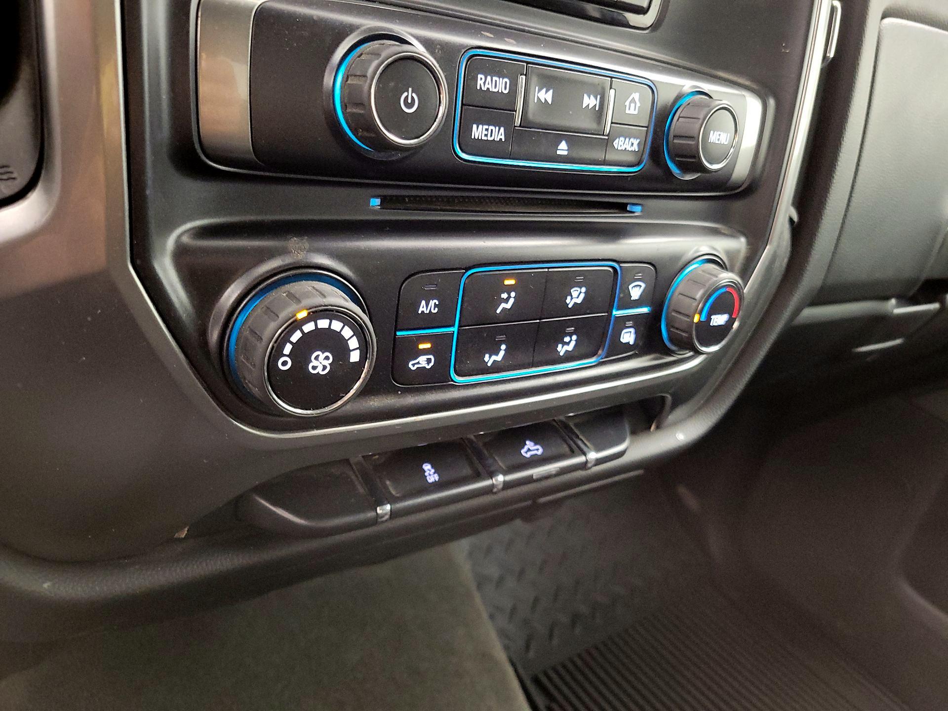Thumbnail: 2014 Chevrolet Silverado 1500 - 16