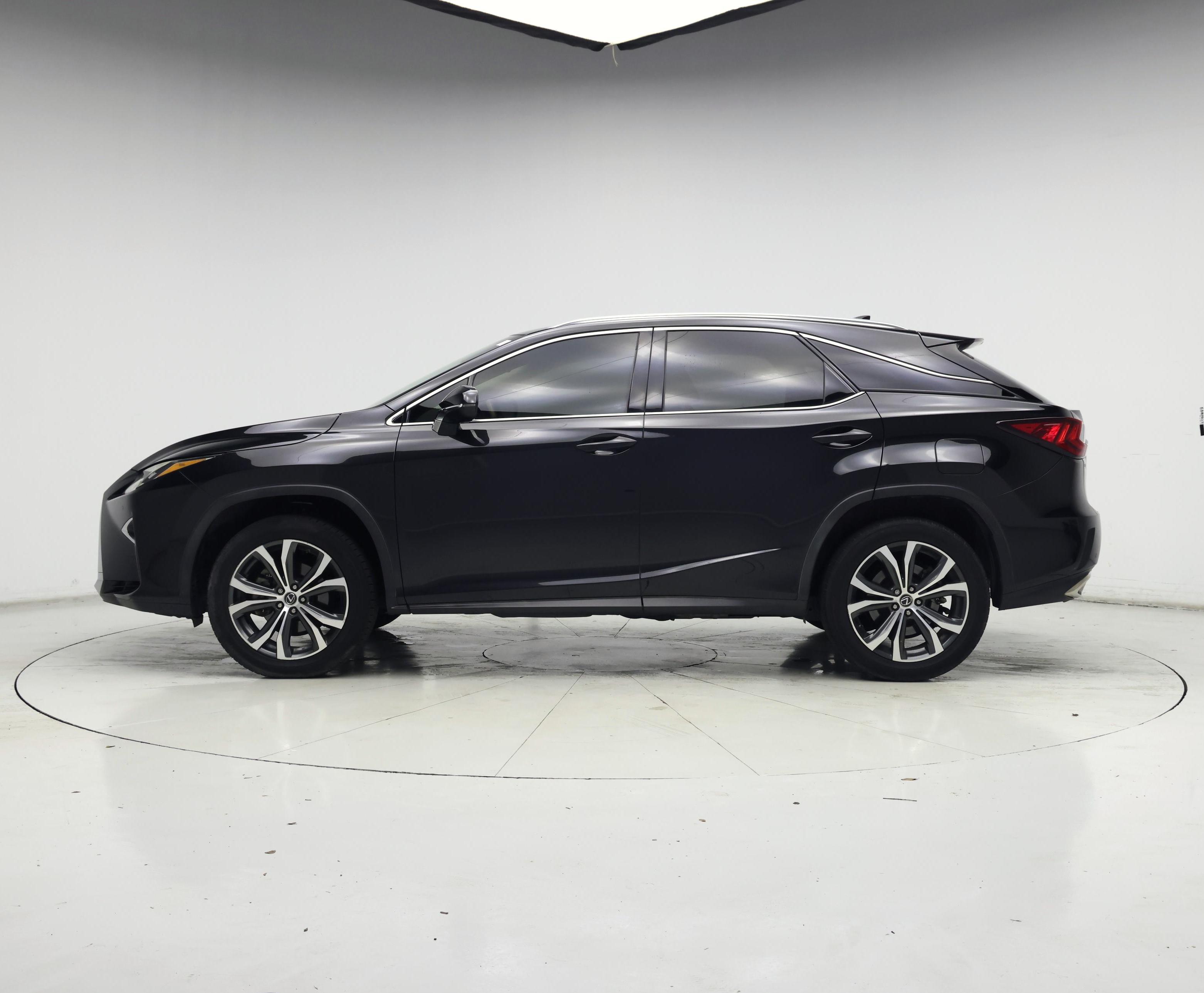 Thumbnail: 2018 Lexus RX - 3