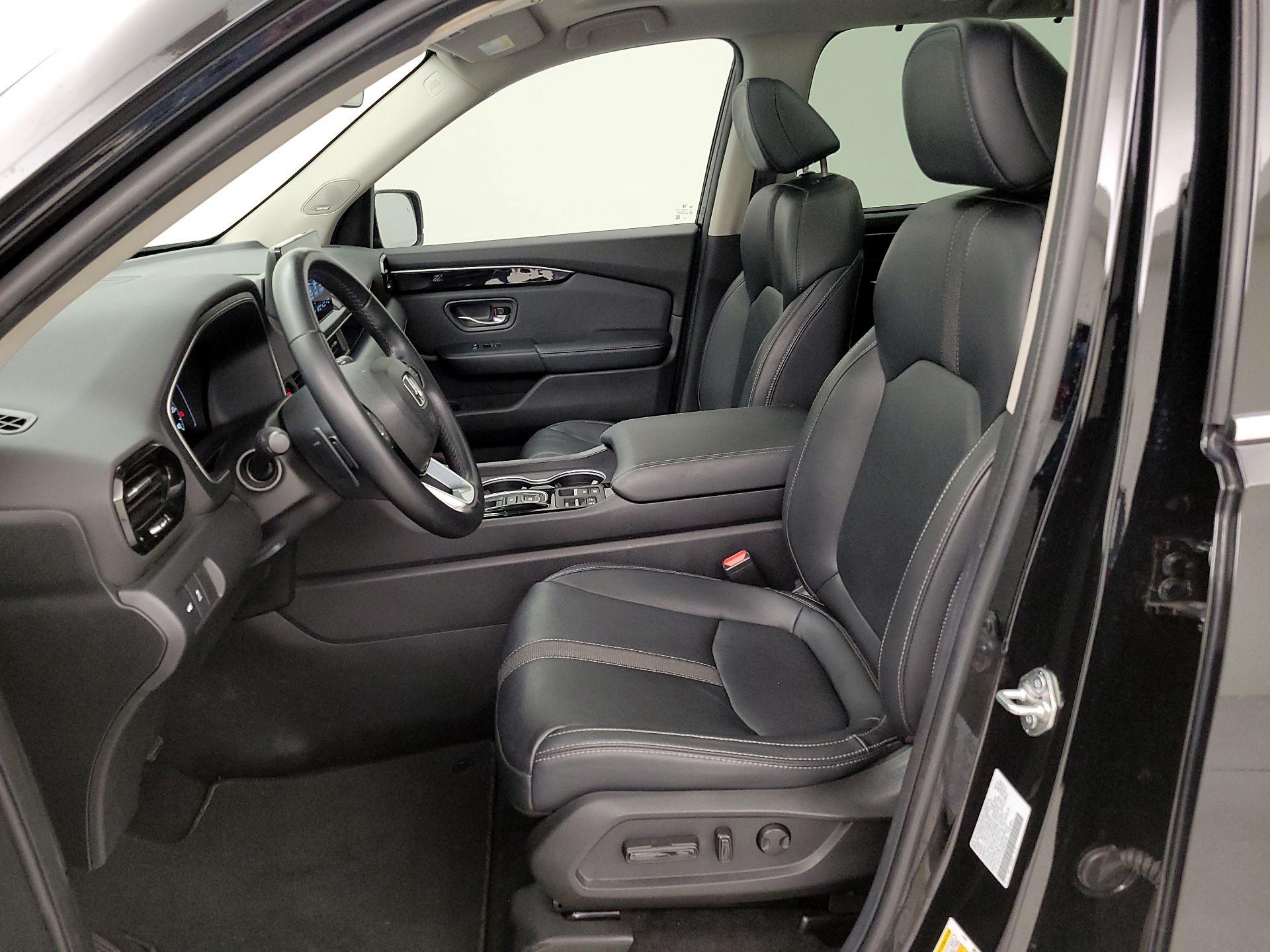 Thumbnail: 2023 Honda Pilot - 11