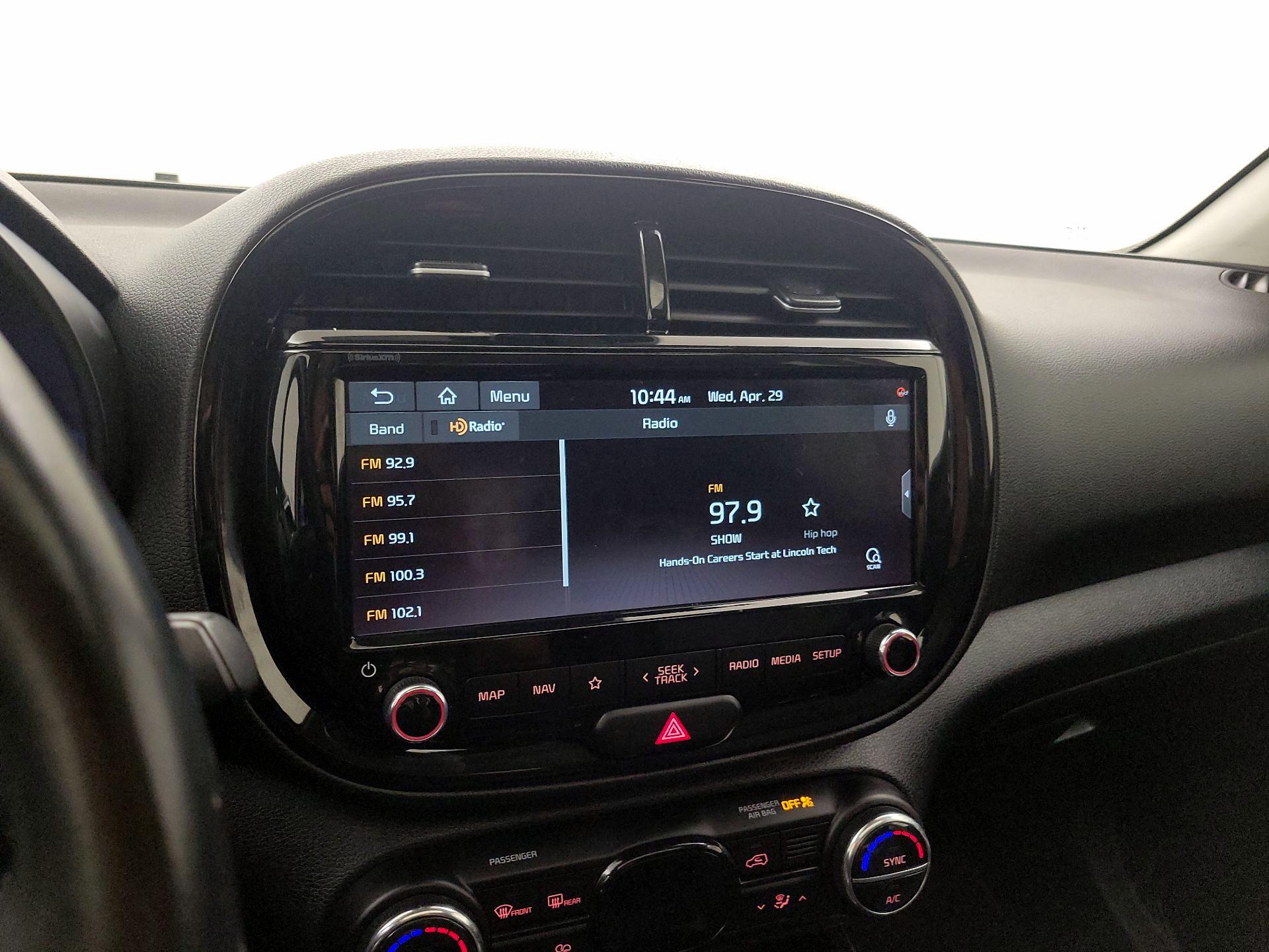 Thumbnail: 2021 Kia Soul - 16