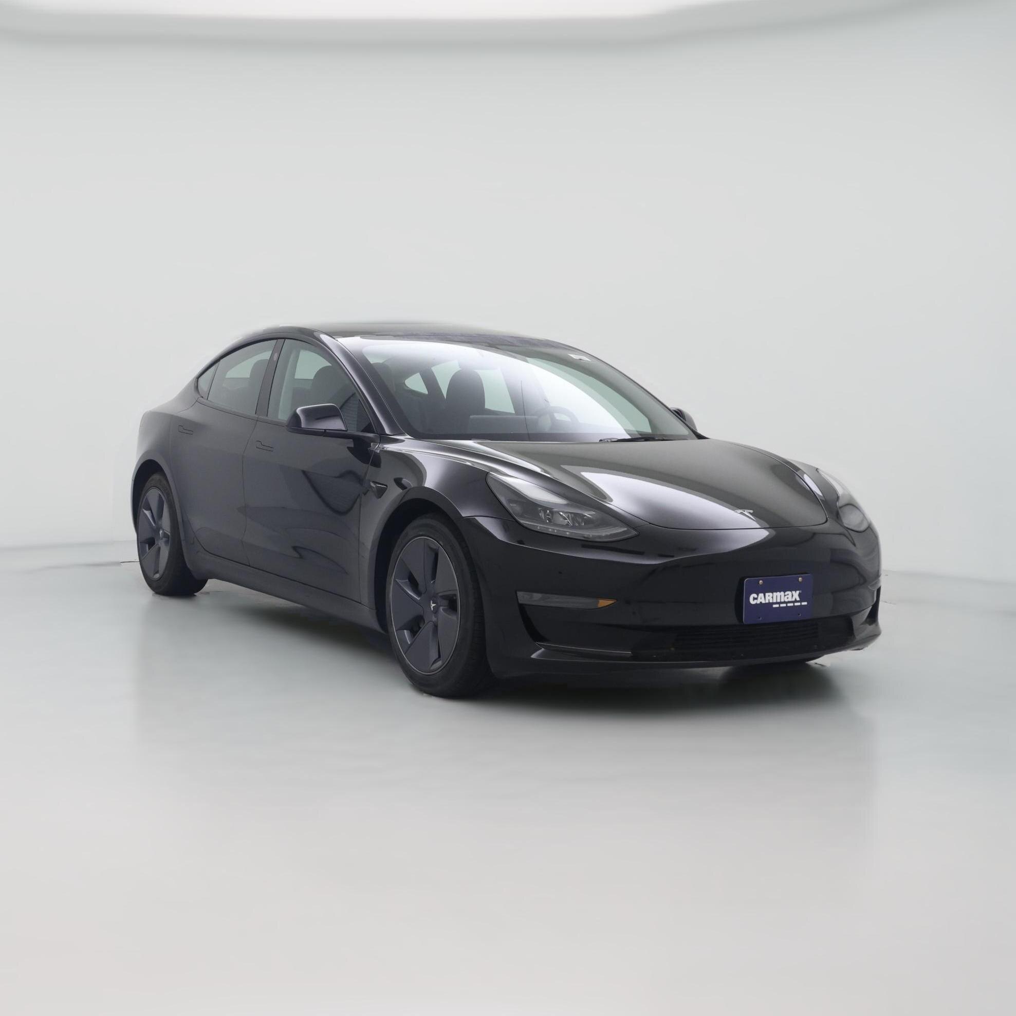 Thumbnail: 2023 Tesla Model 3 - 1