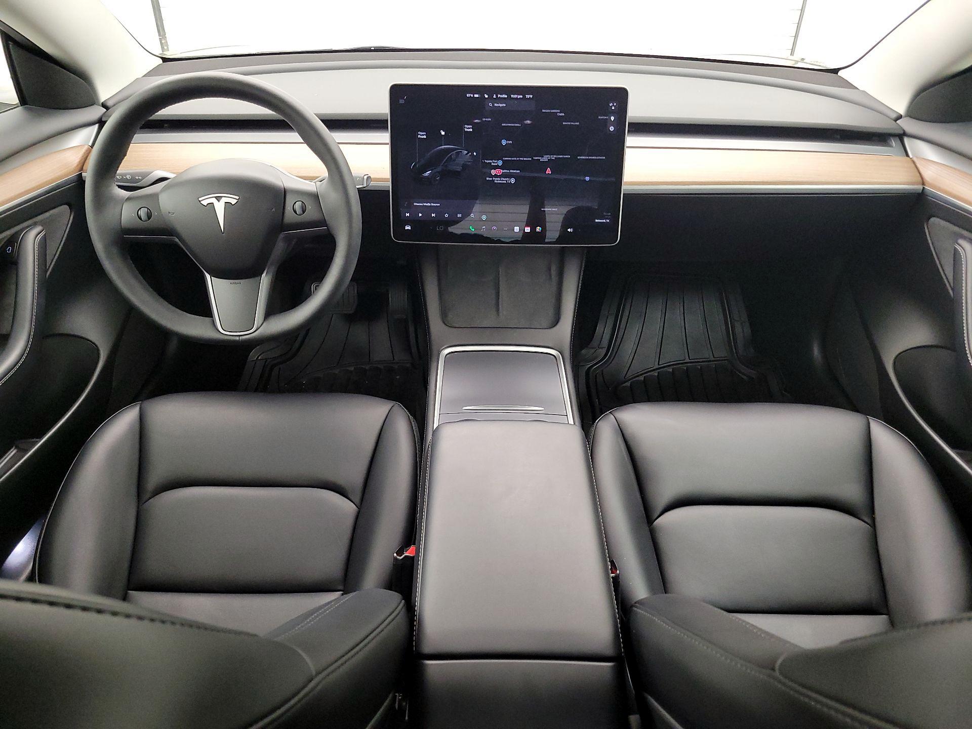 Thumbnail: 2023 Tesla Model 3 - 9