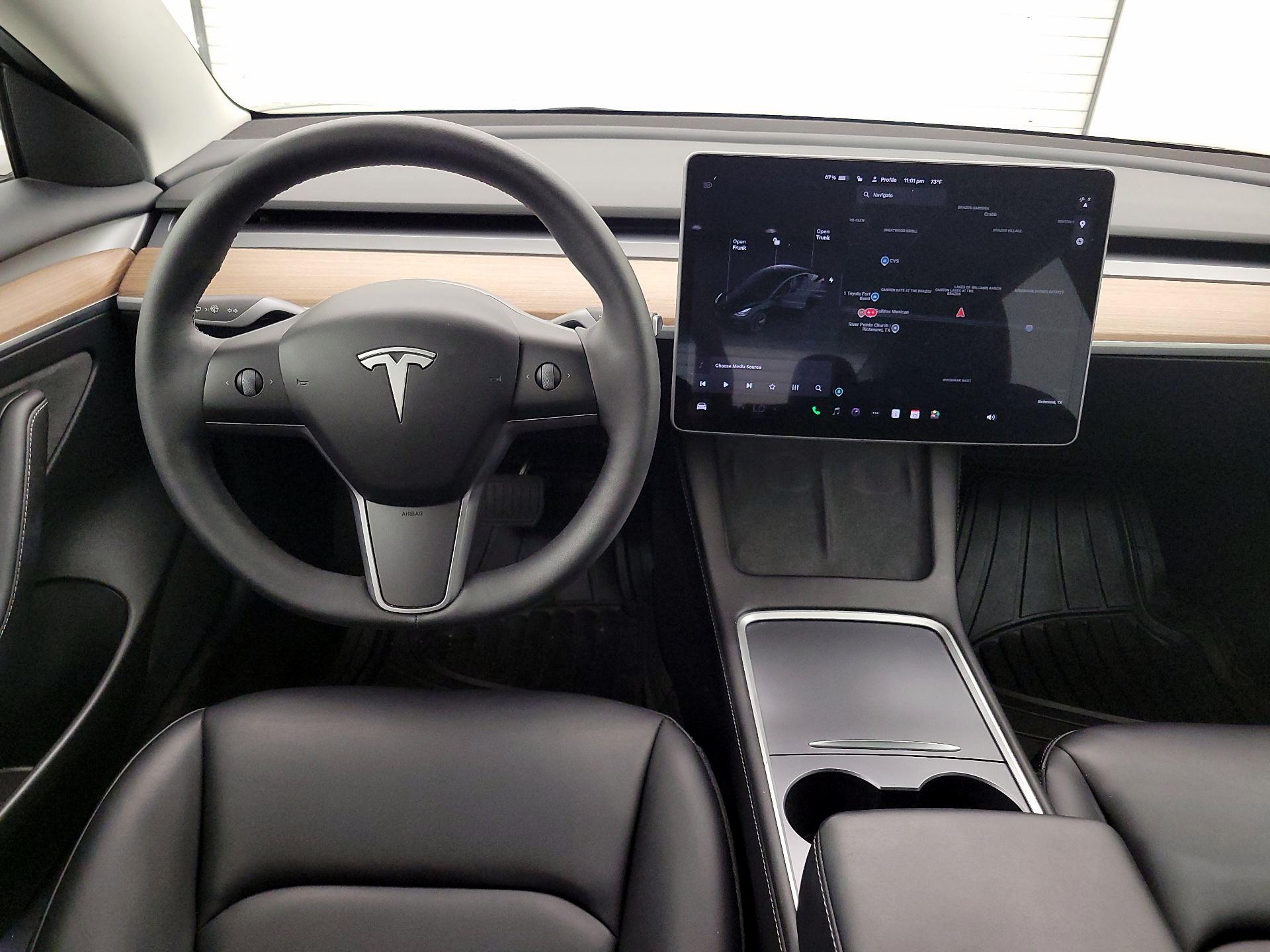 Thumbnail: 2023 Tesla Model 3 - 10