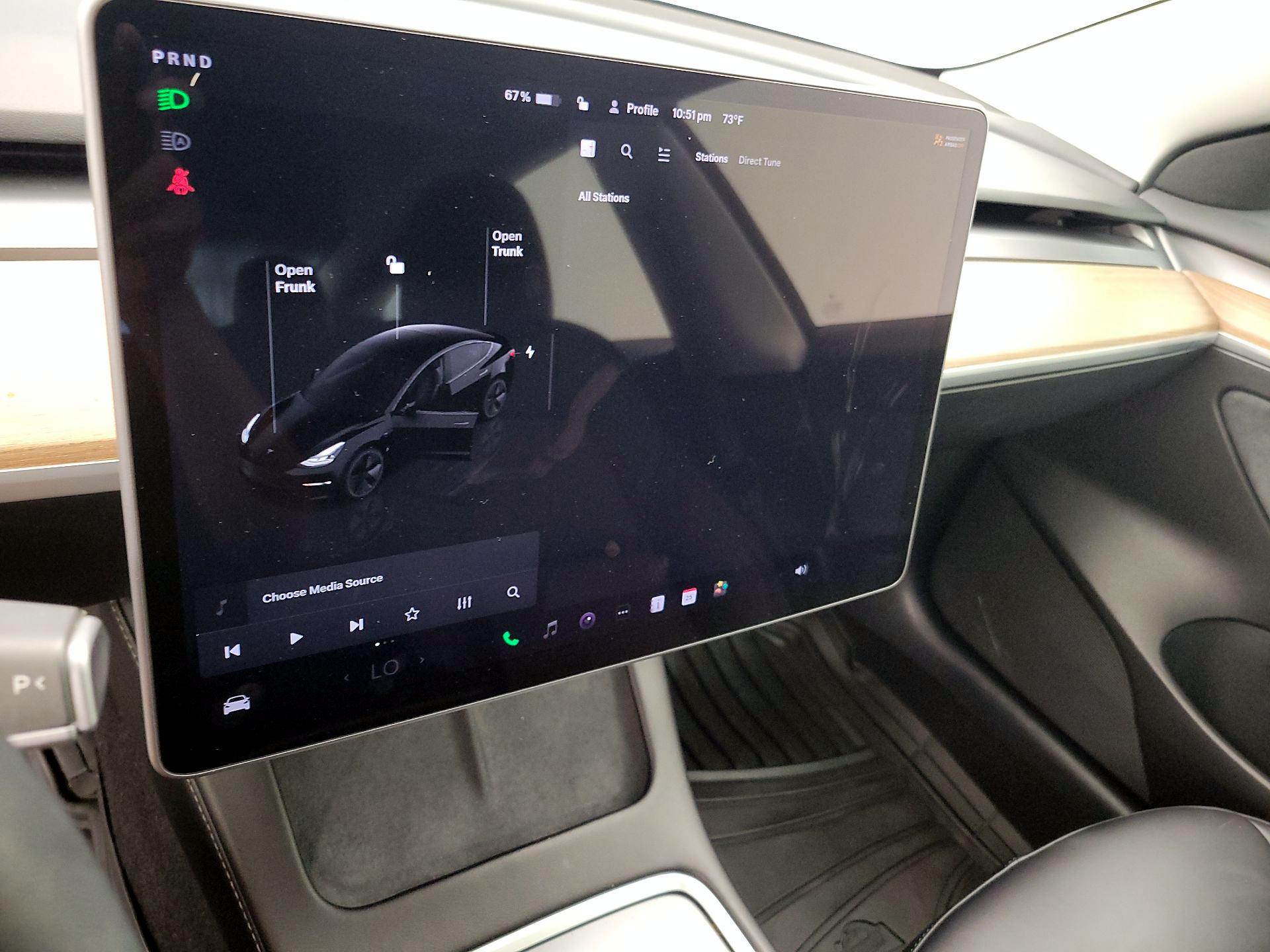 Thumbnail: 2023 Tesla Model 3 - 15