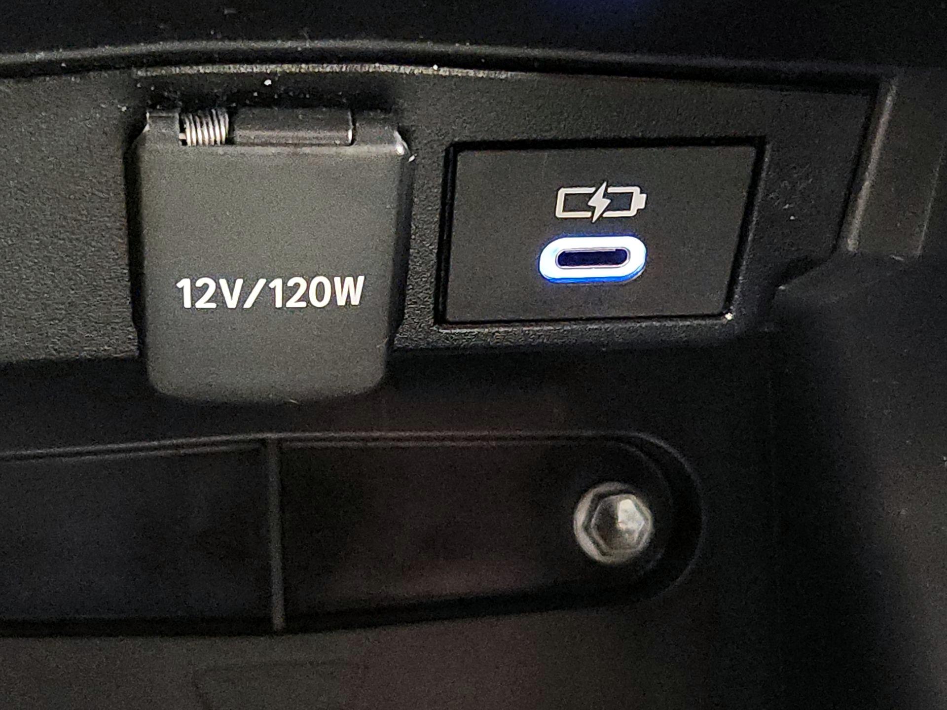 Thumbnail: 2022 Toyota Corolla - 18