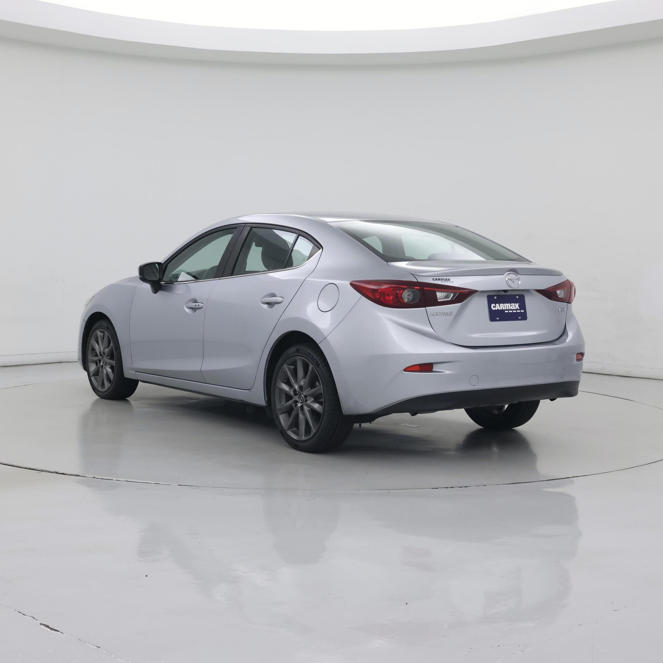 Thumbnail: 2018 Mazda Mazda3 - 2