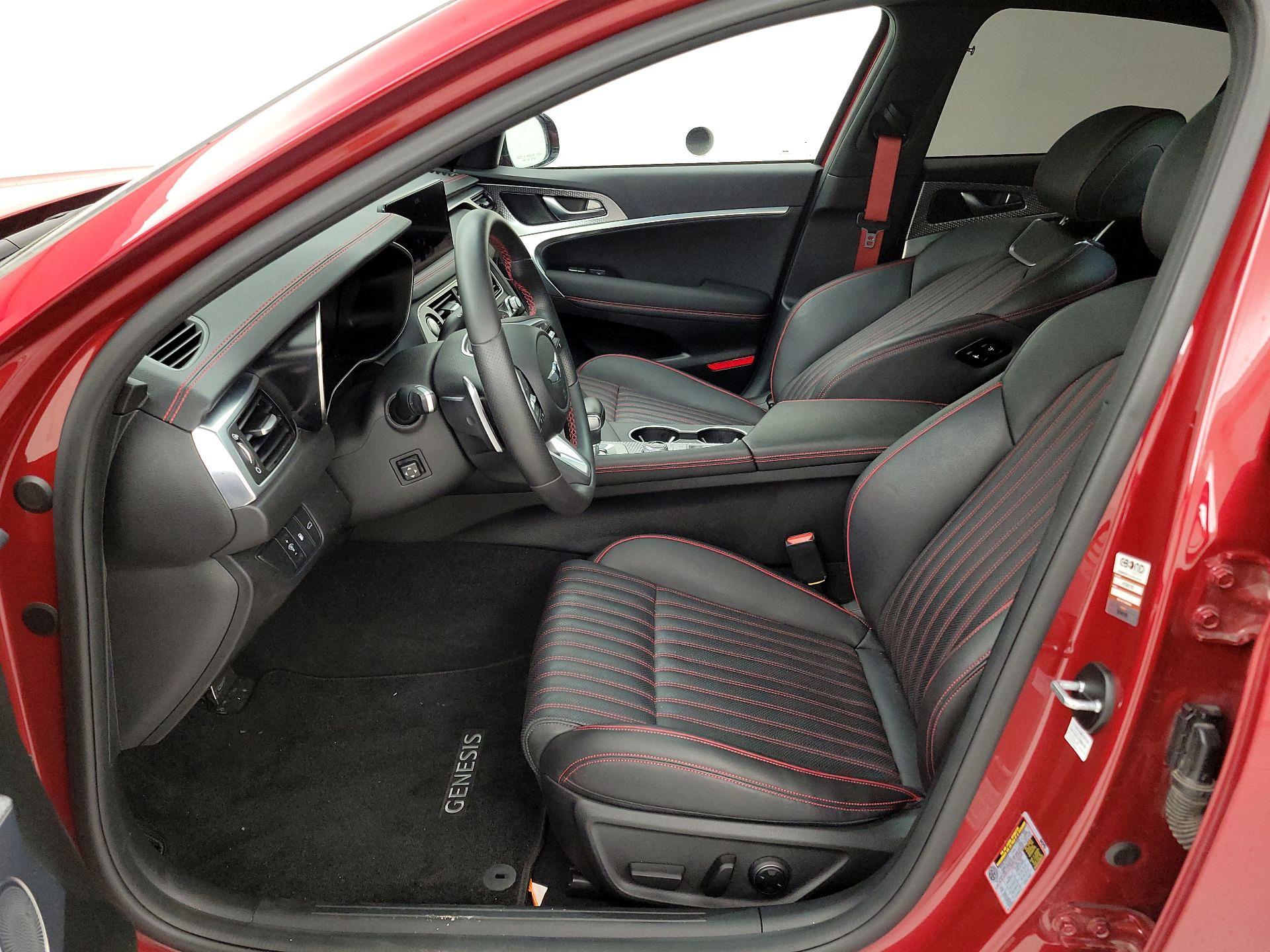 Thumbnail: 2023 Genesis G70 - 11