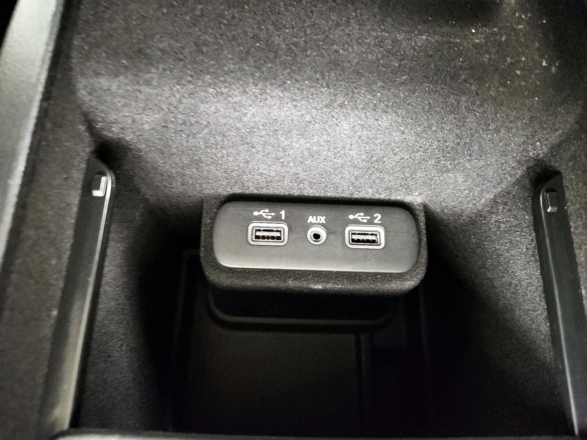 Thumbnail: 2021 Dodge Charger - 18