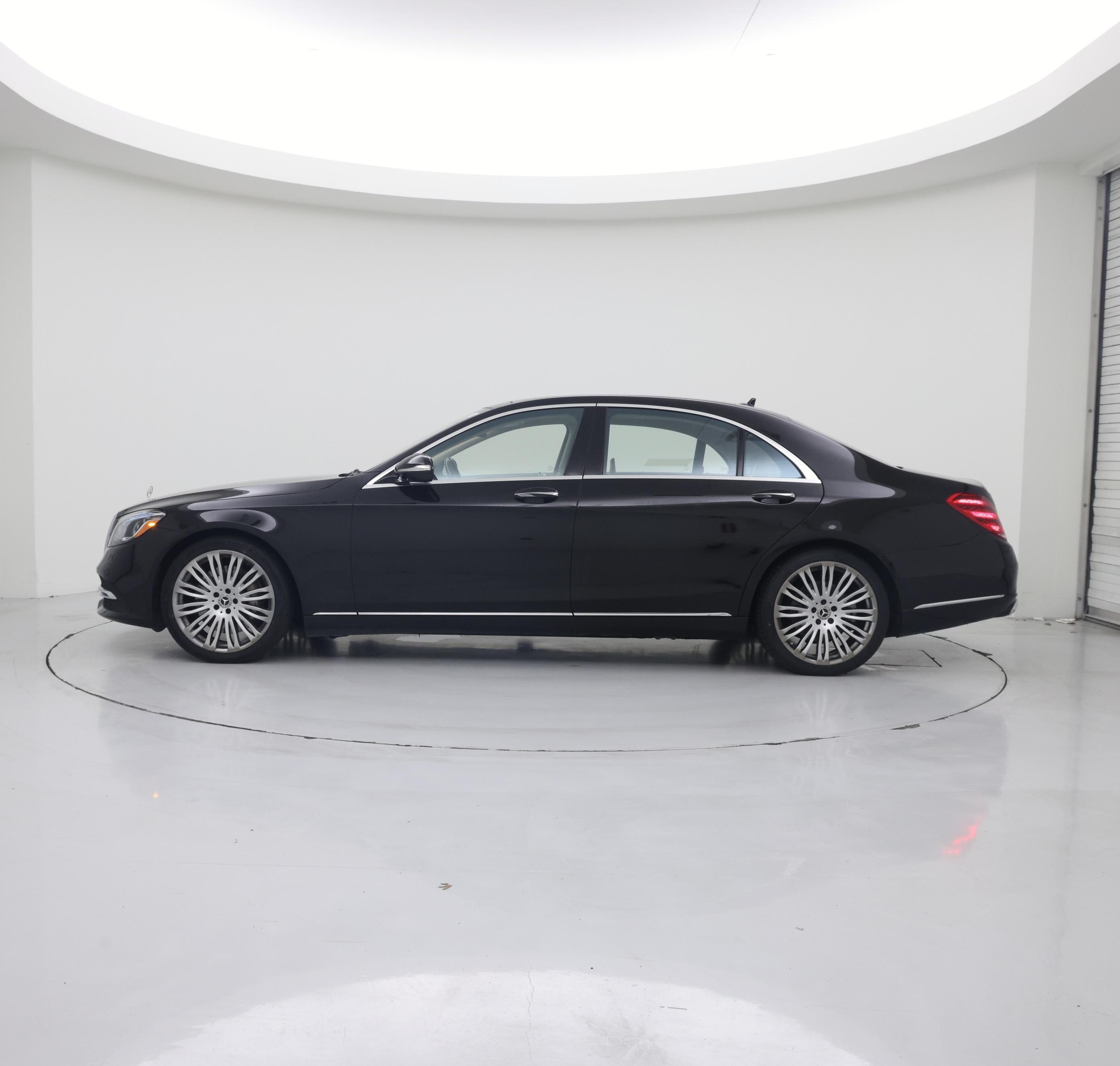 Thumbnail: 2020 Mercedes-Benz S-Class - 3