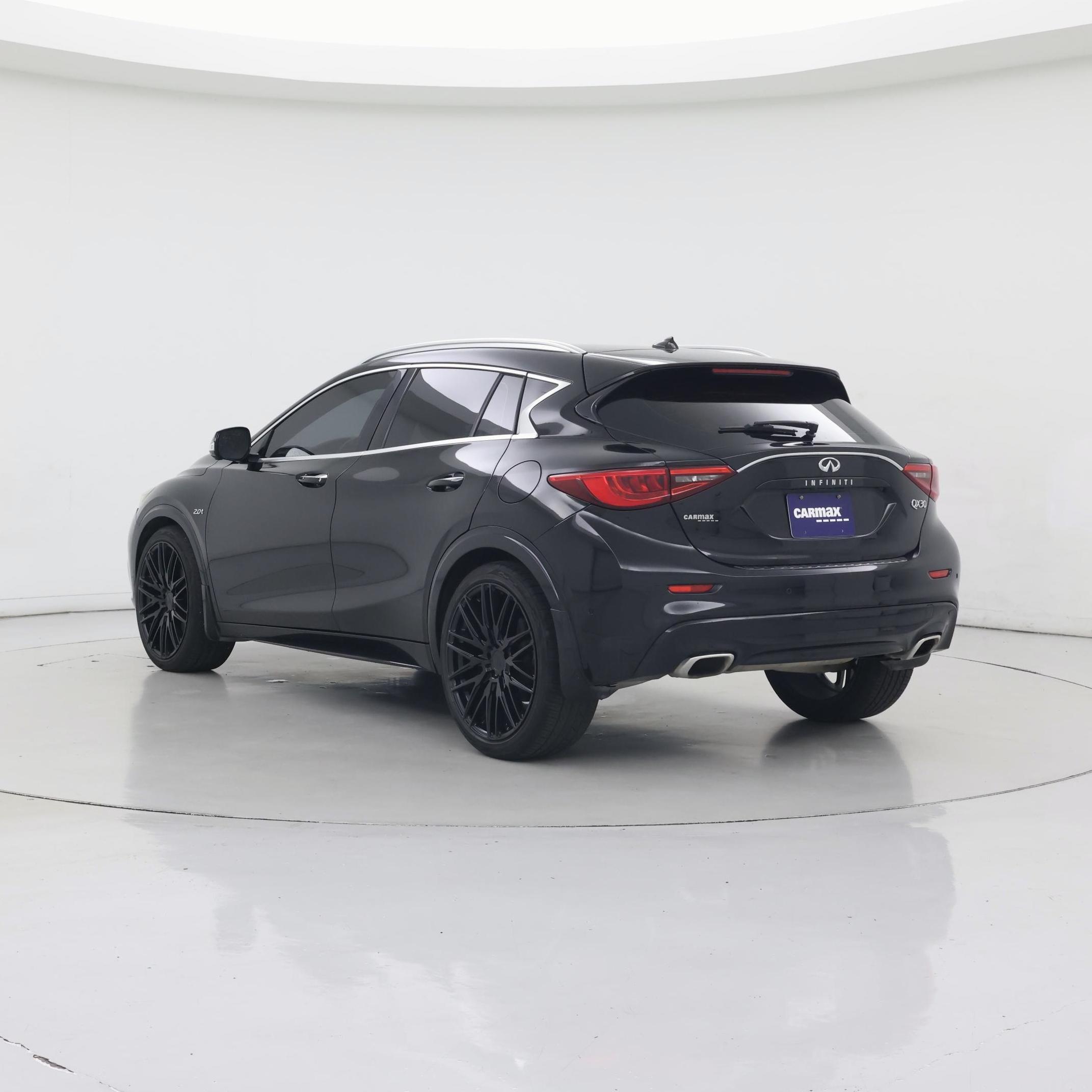 Thumbnail: 2018 INFINITI QX30 - 2