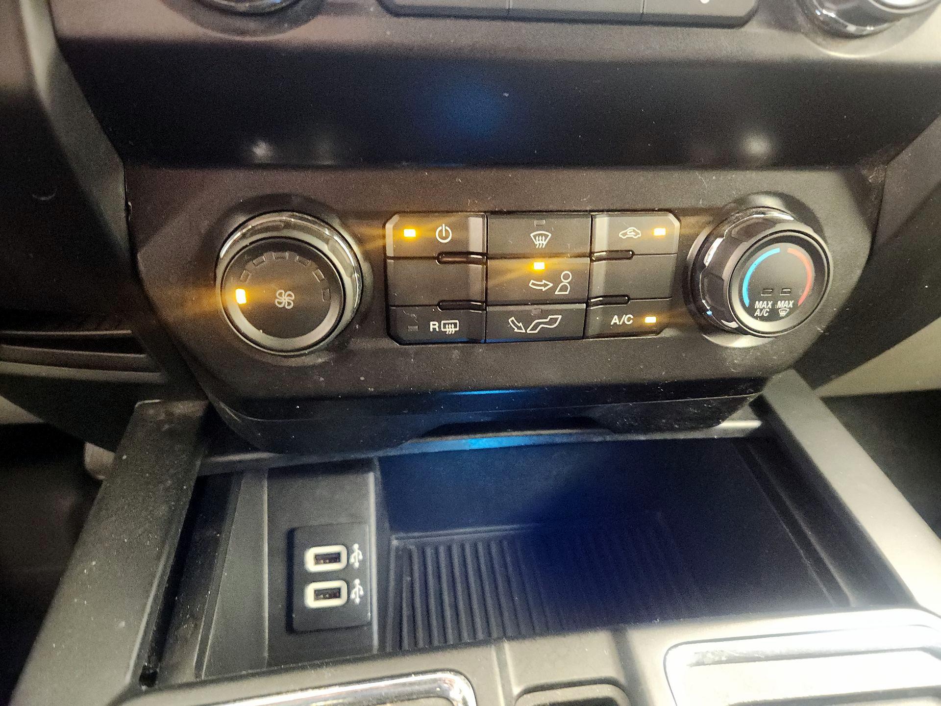 Thumbnail: 2019 Ford F-150 - 16