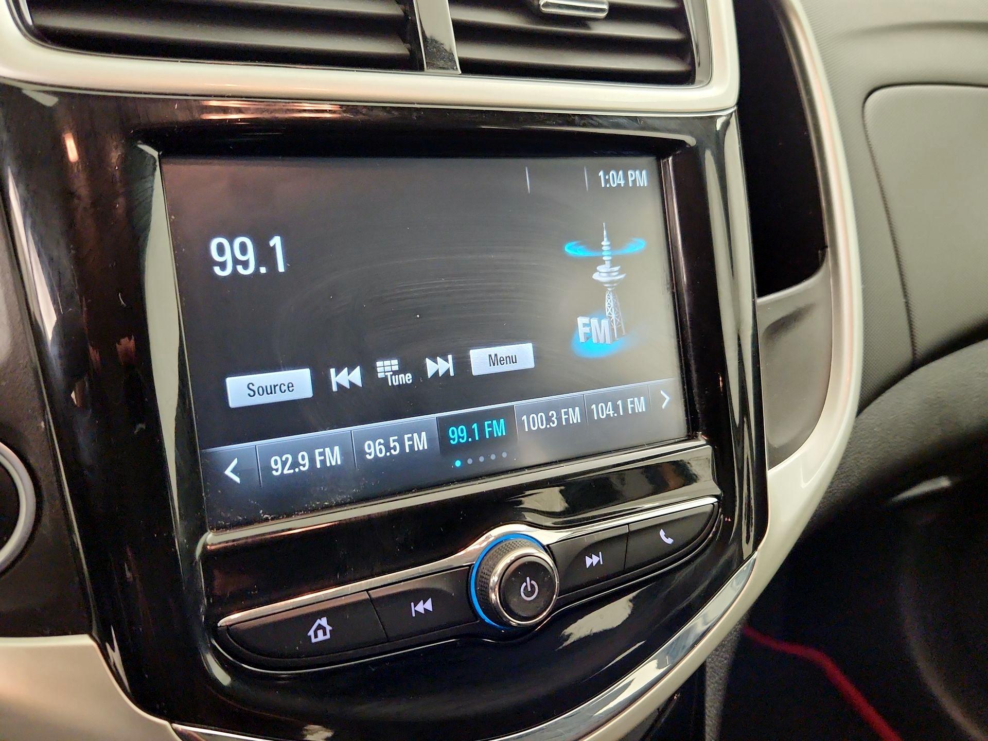 Thumbnail: 2017 Chevrolet Sonic - 15