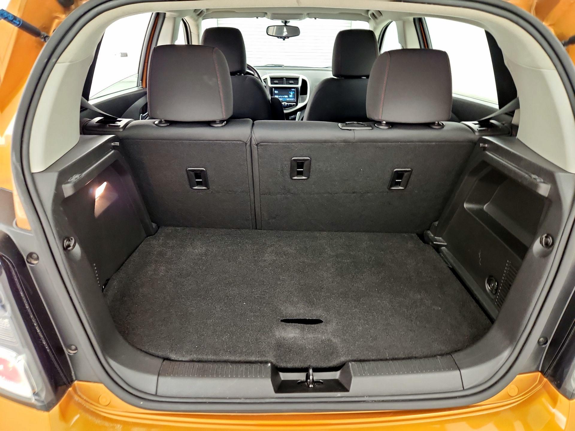 Thumbnail: 2017 Chevrolet Sonic - 20