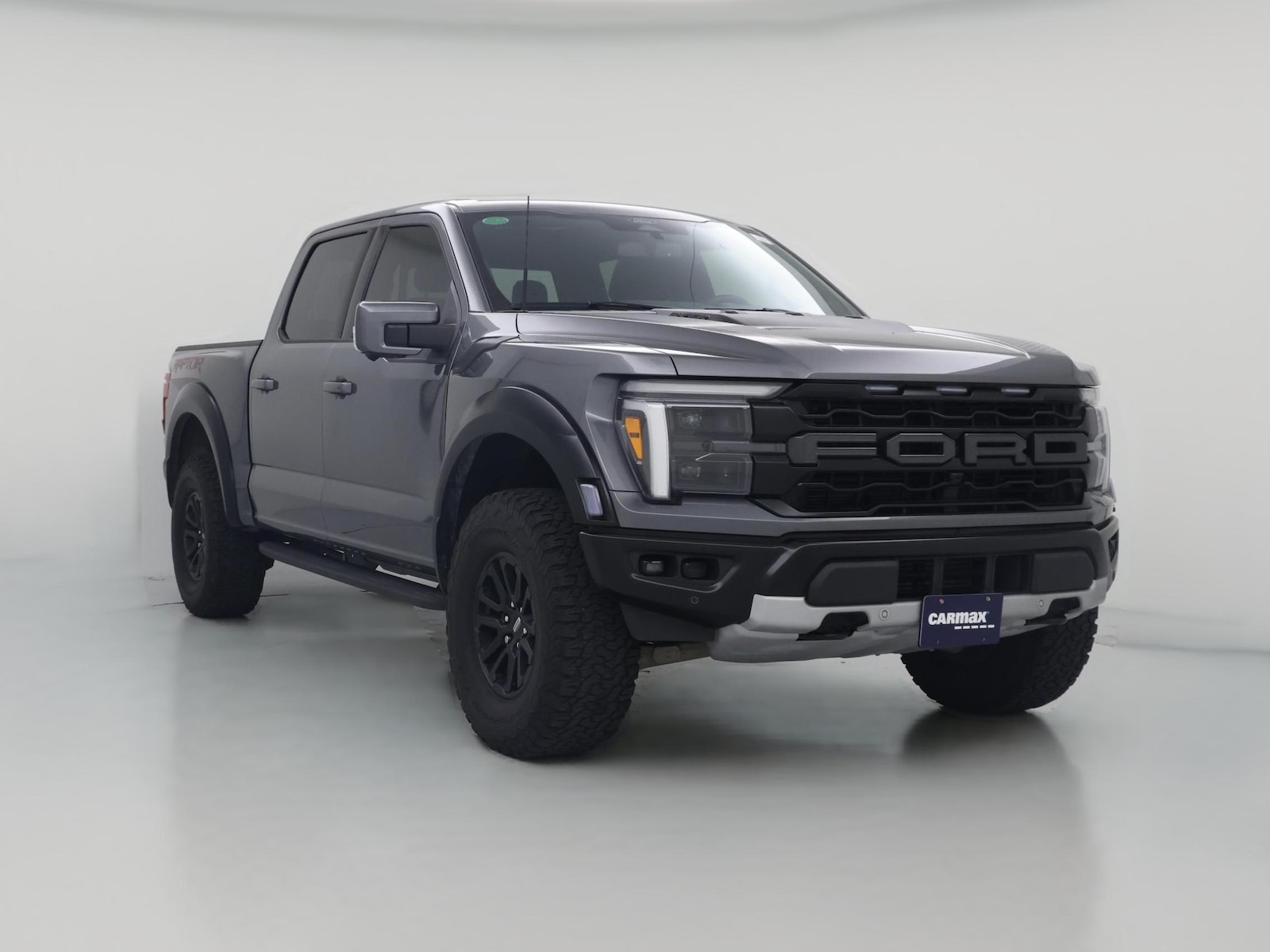 2025 Ford F-150 Raptor - Photo 1