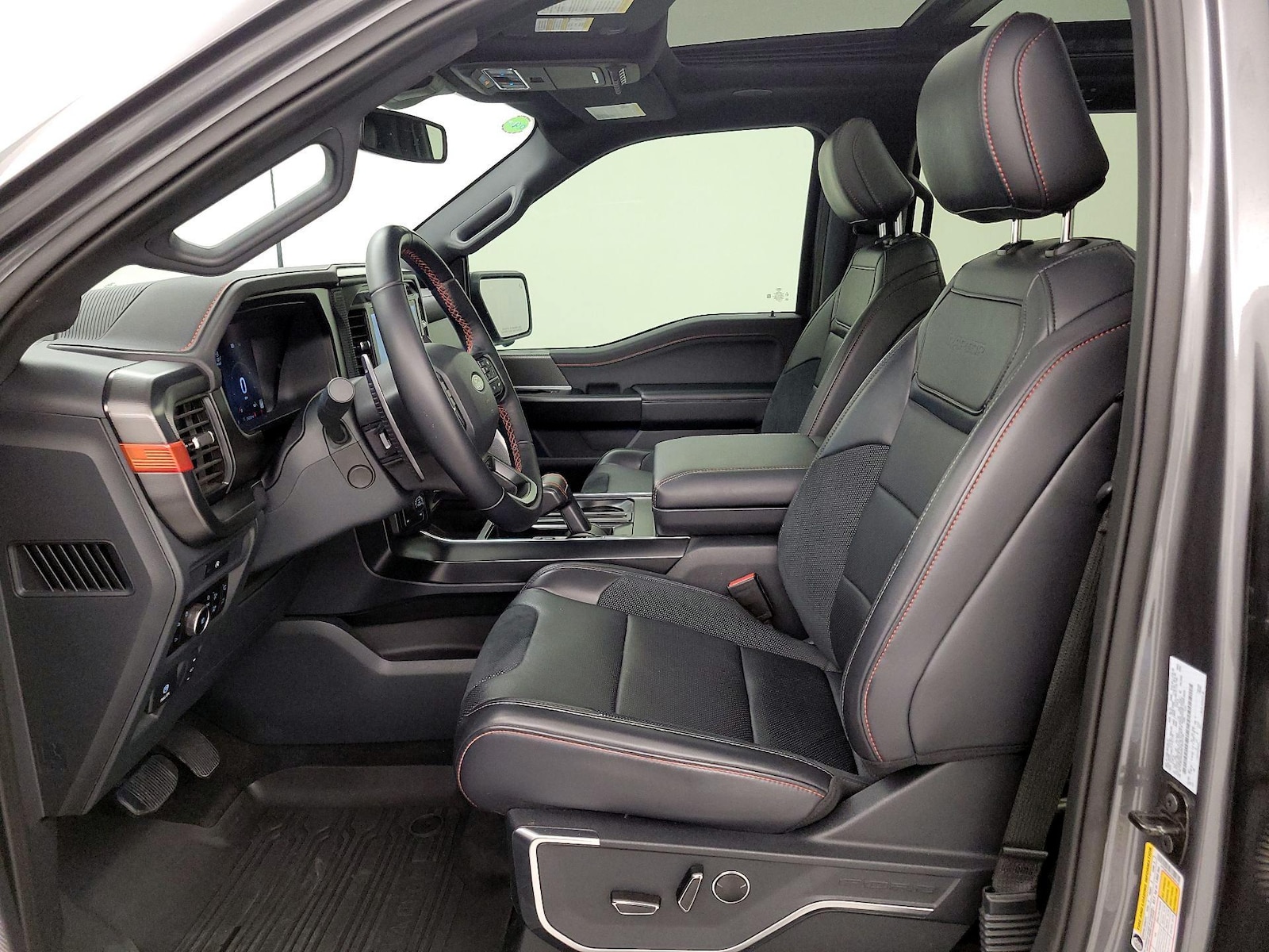 2025 Ford F-150 Raptor - Photo 12
