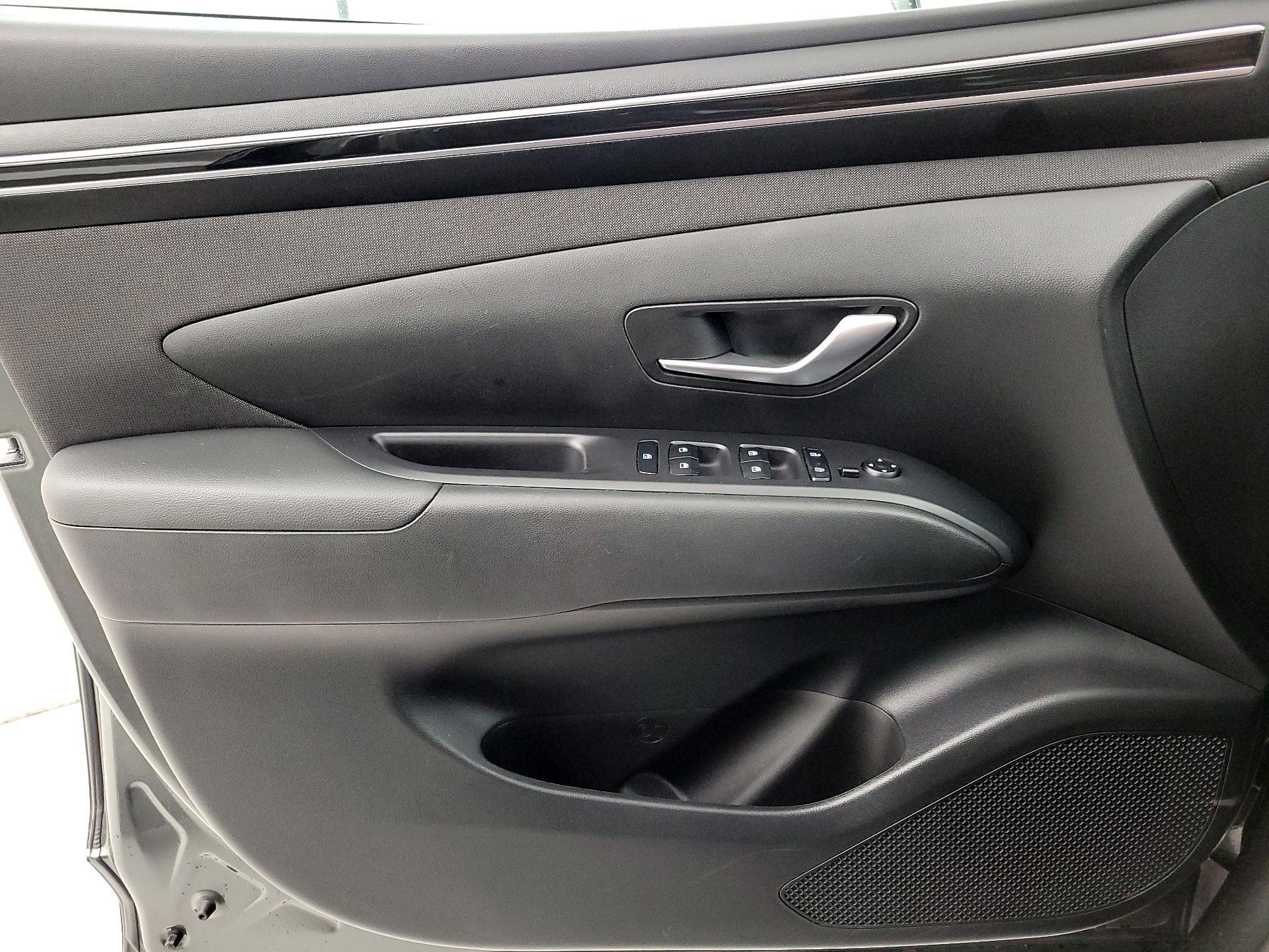 Thumbnail: 2023 Hyundai Tucson - 12