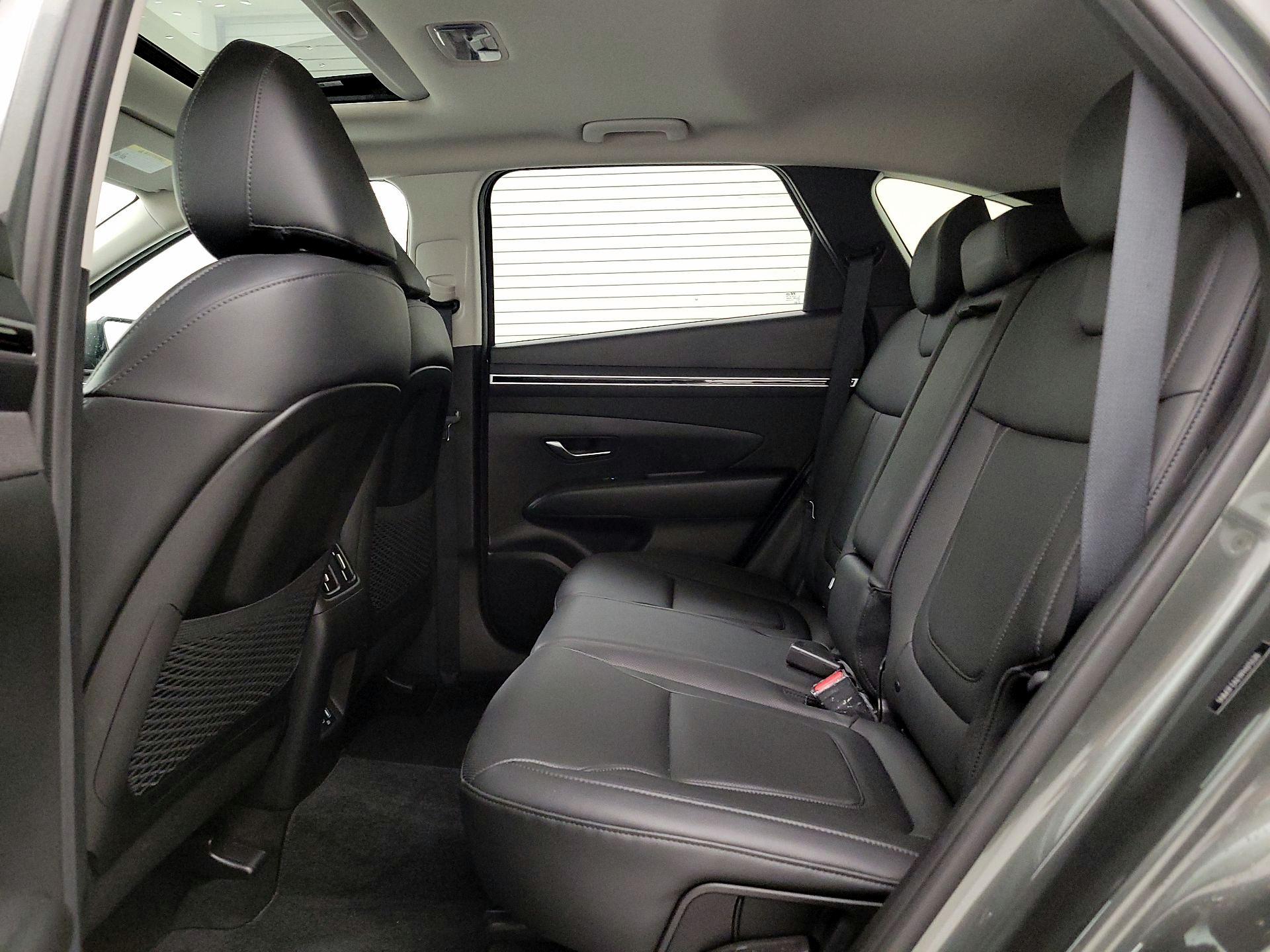 Thumbnail: 2023 Hyundai Tucson - 20