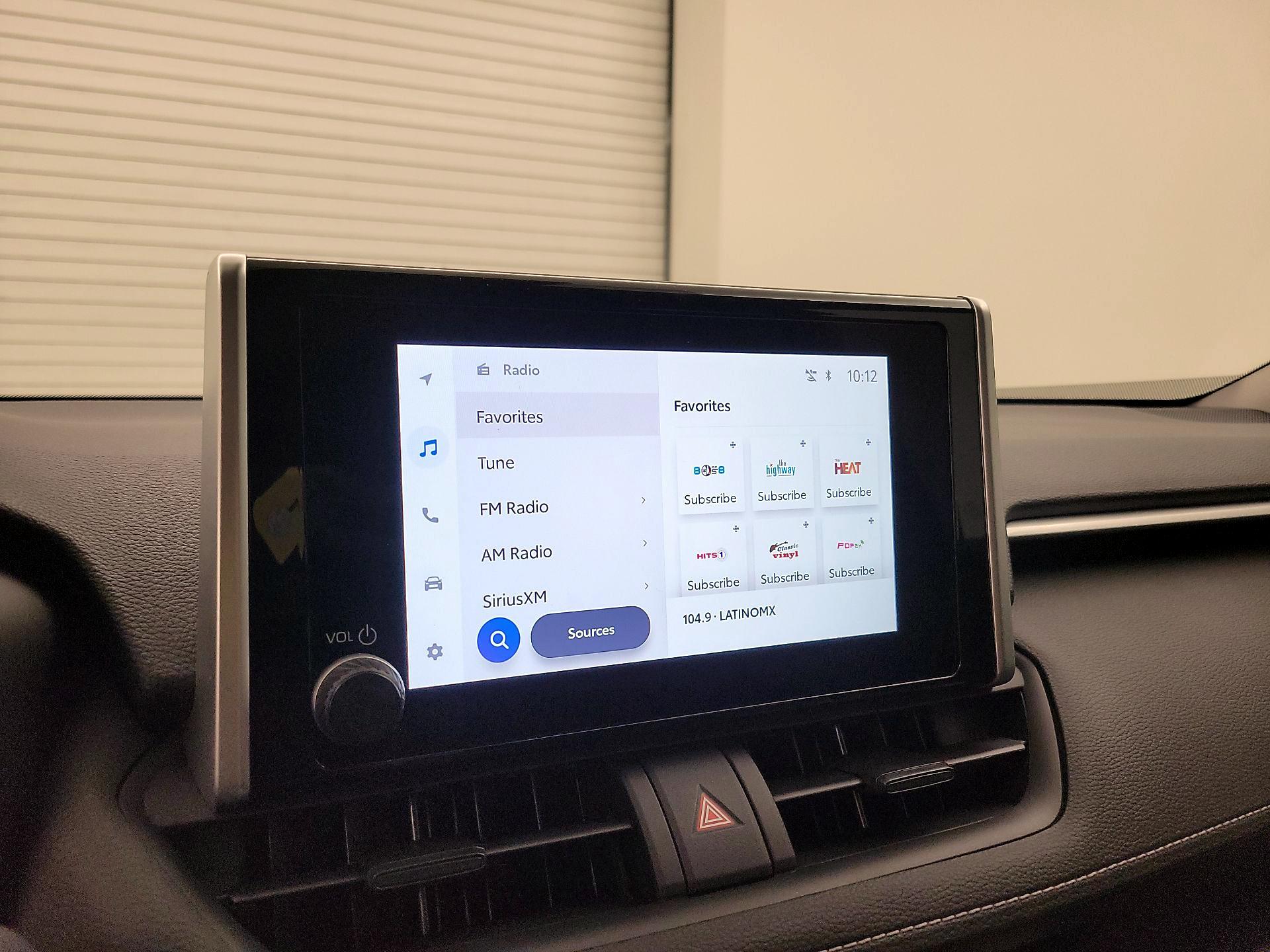 Thumbnail: 2025 Toyota RAV4 - 15