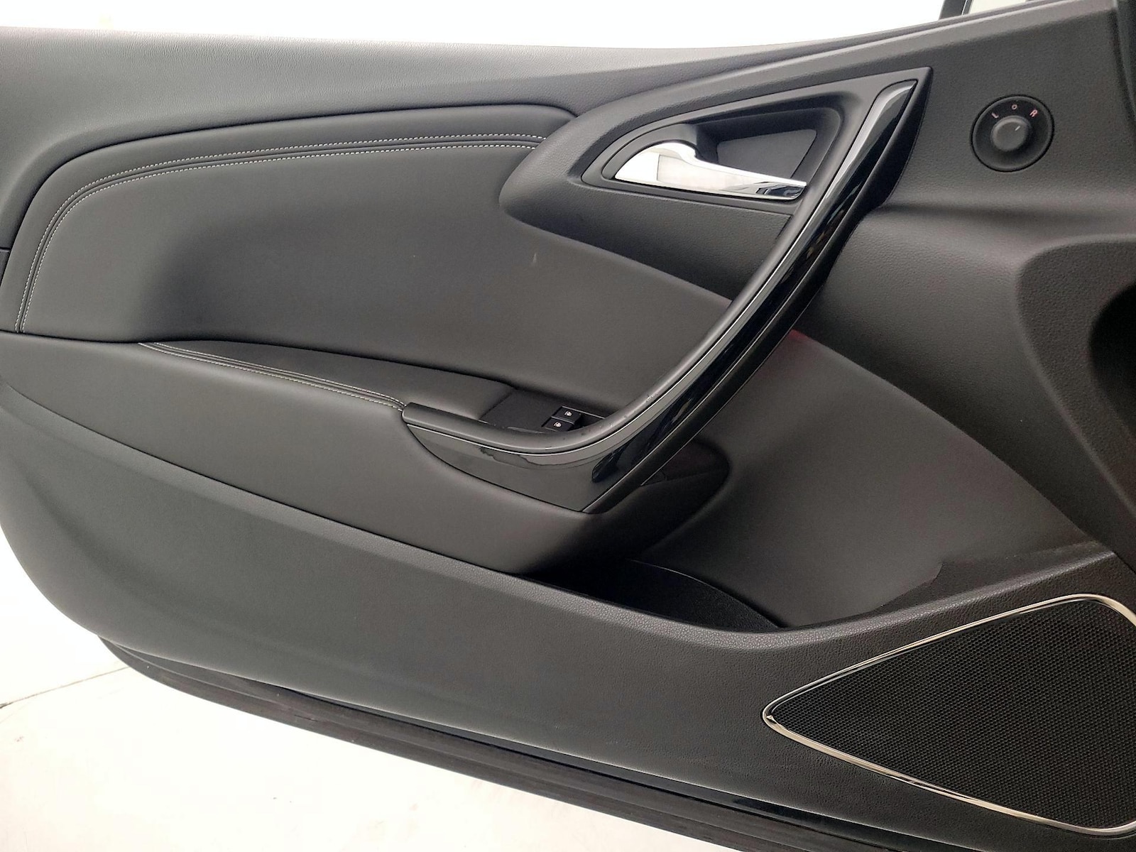 2016 Buick Cascada Premium - Photo 13
