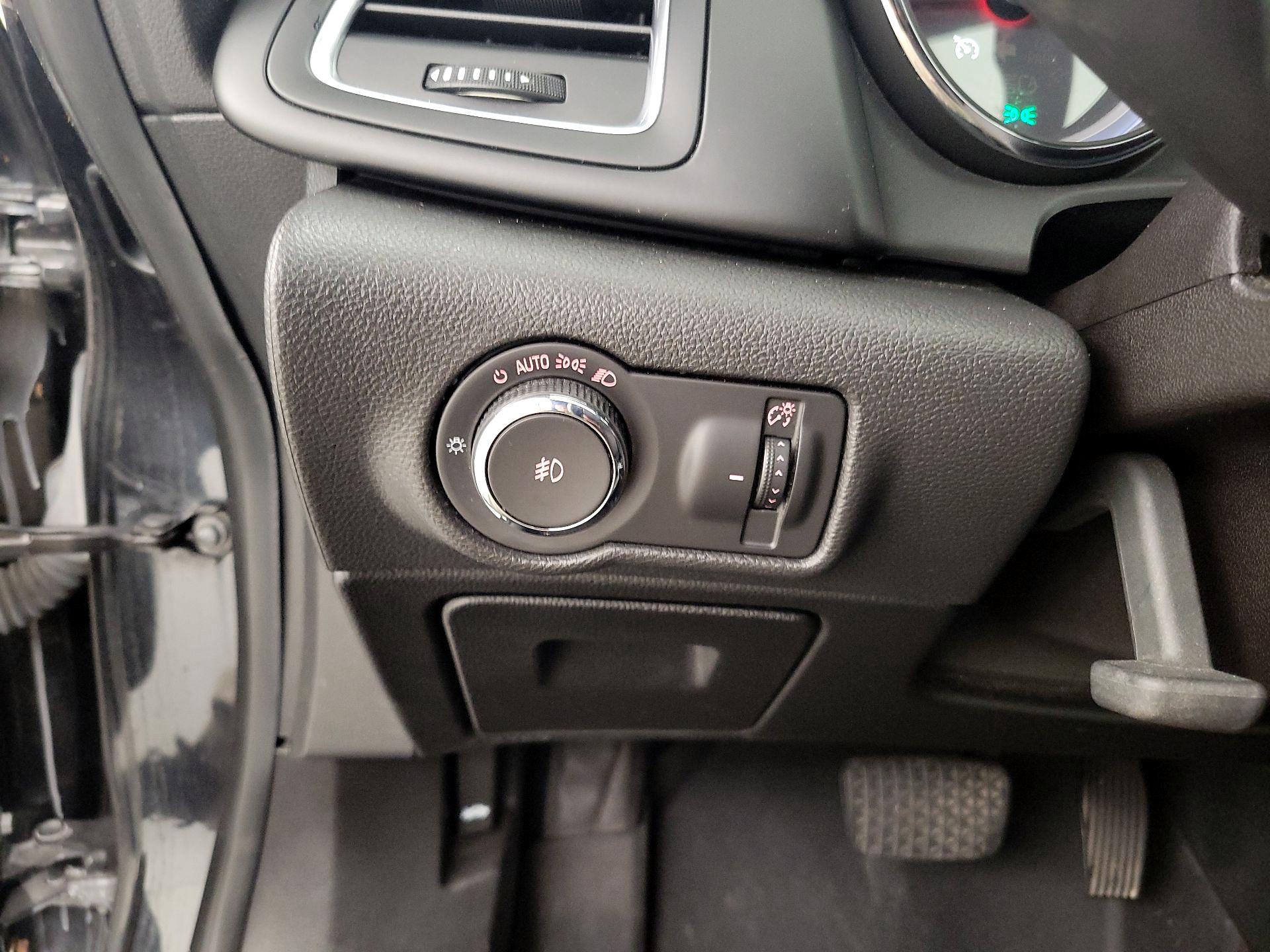 Thumbnail: 2016 Buick Cascada - 13